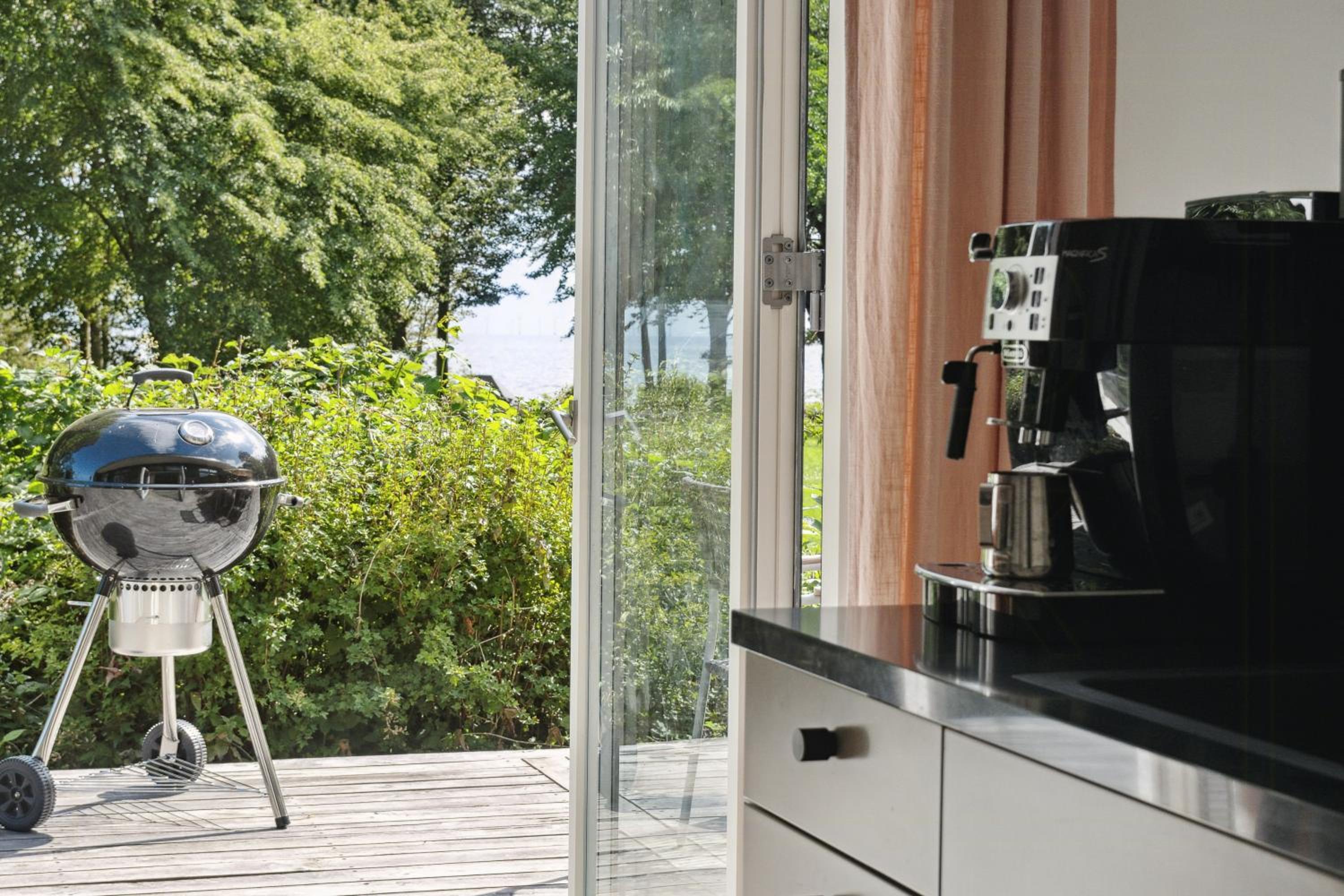Modern Family Home By The Sea With Activities