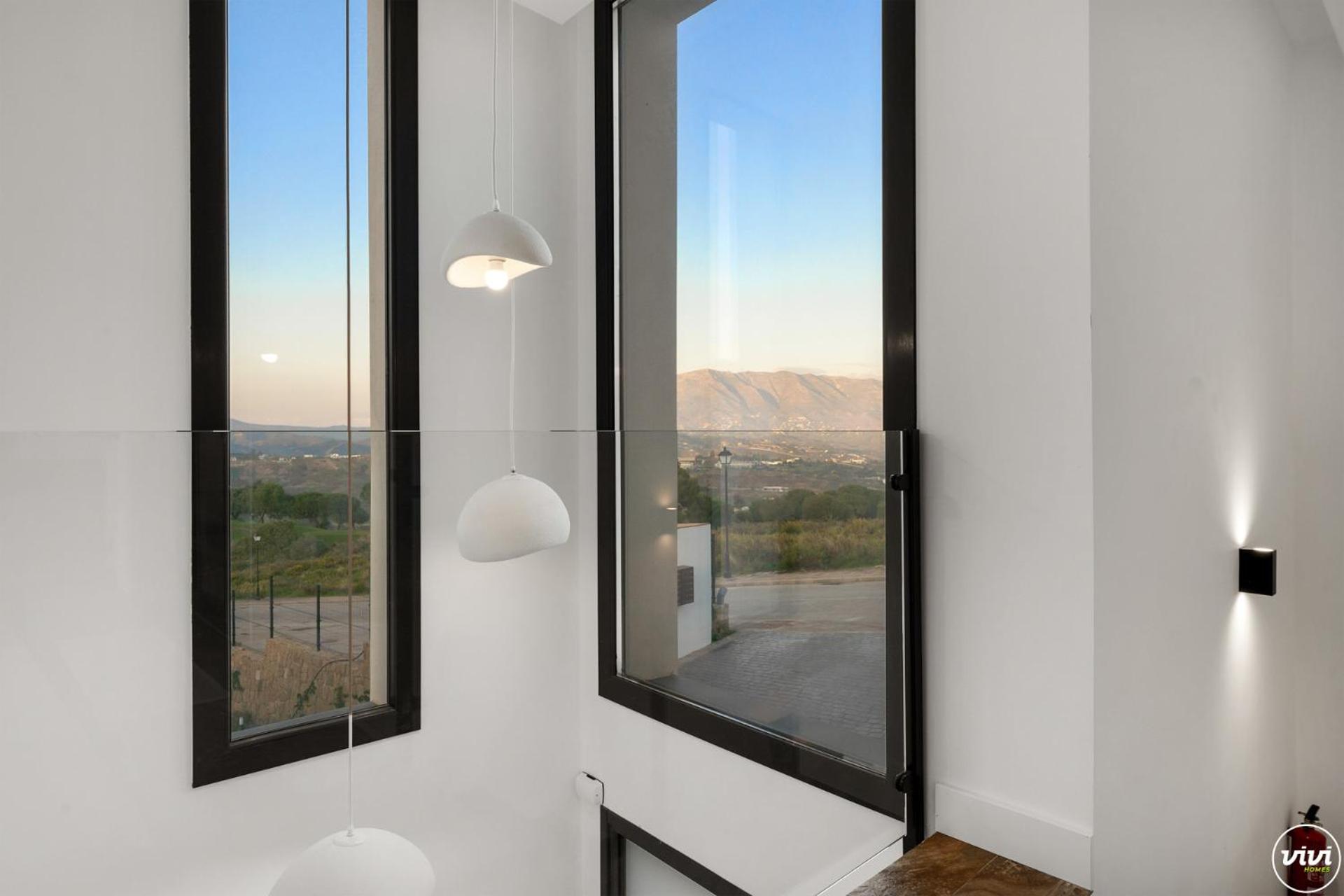 ViVi Homes -Villa Kolibri Pool, Terrace & Golf