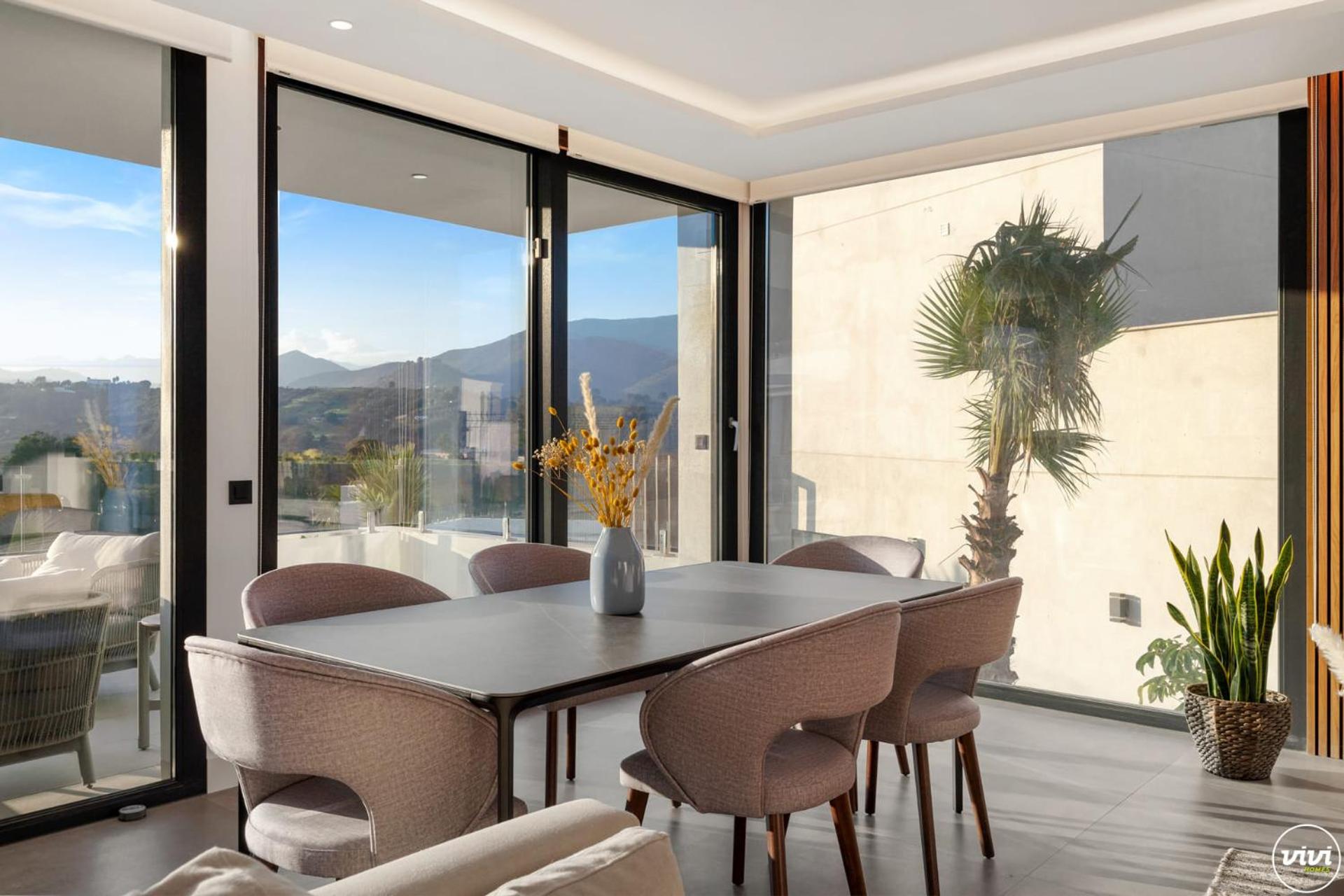 ViVi Homes -Villa Kolibri Pool, Terrace & Golf