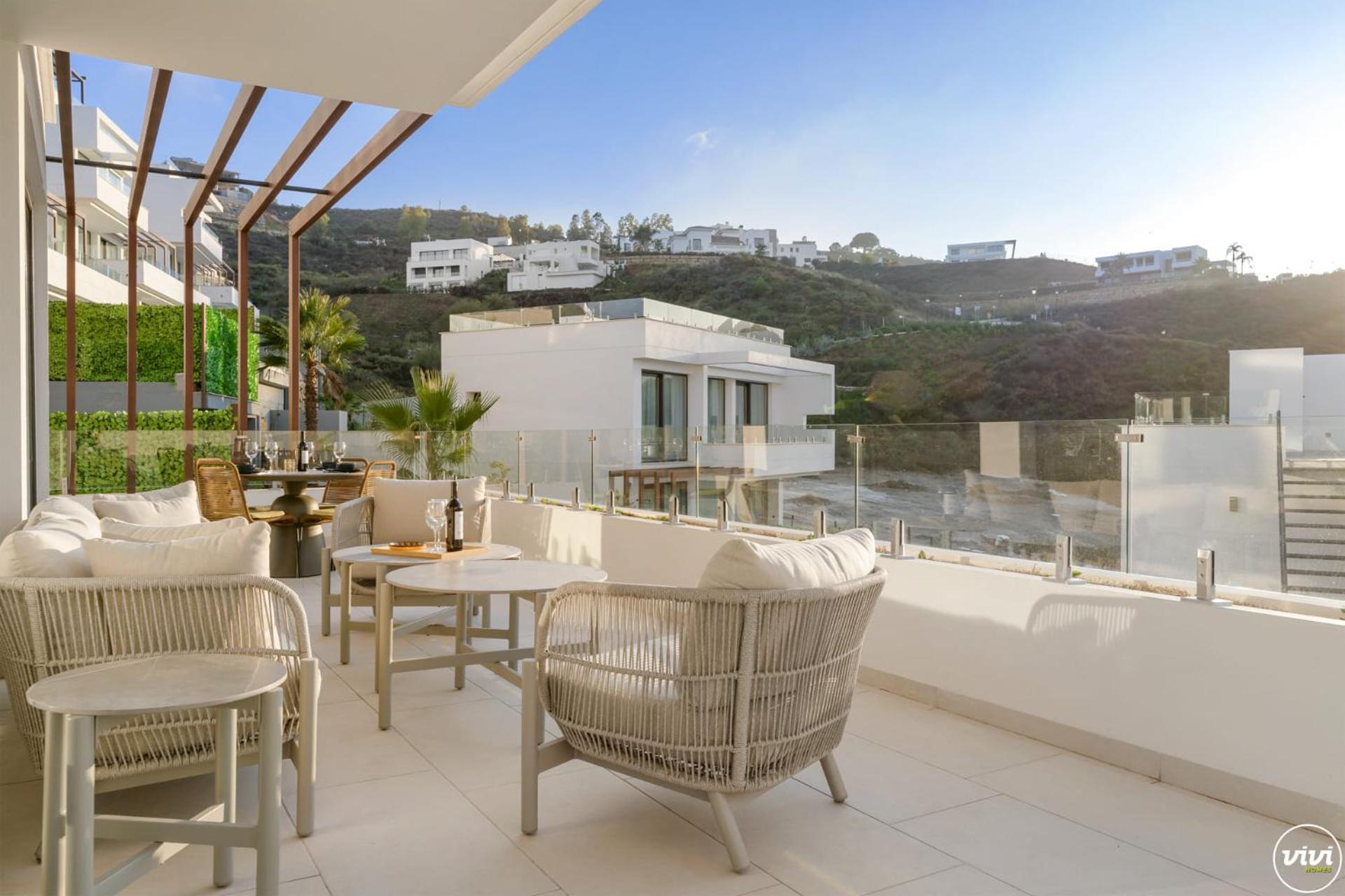 ViVi Homes -Villa Kolibri Pool, Terrace & Golf