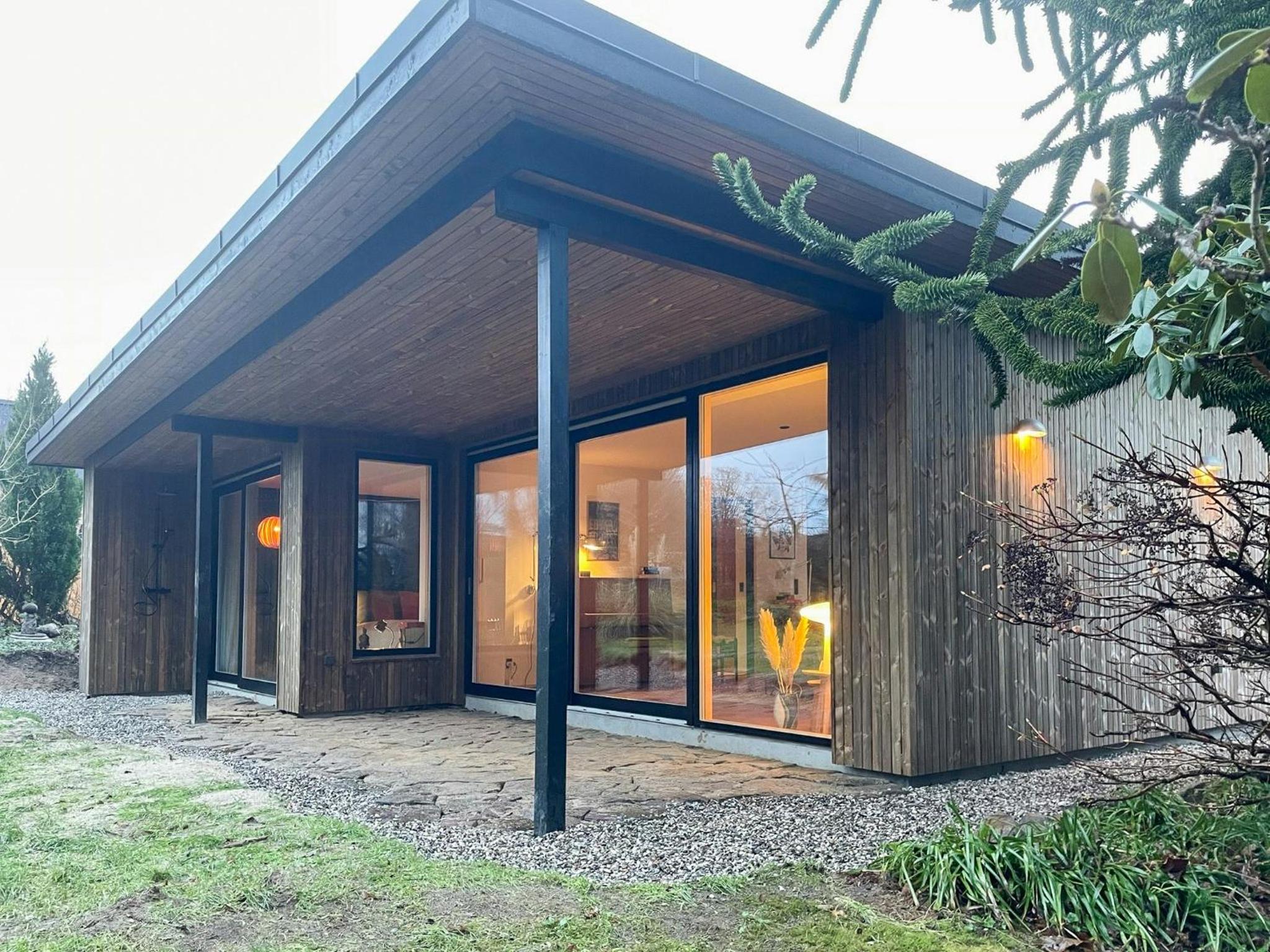 Modern Home Details Near Mariendal Beach