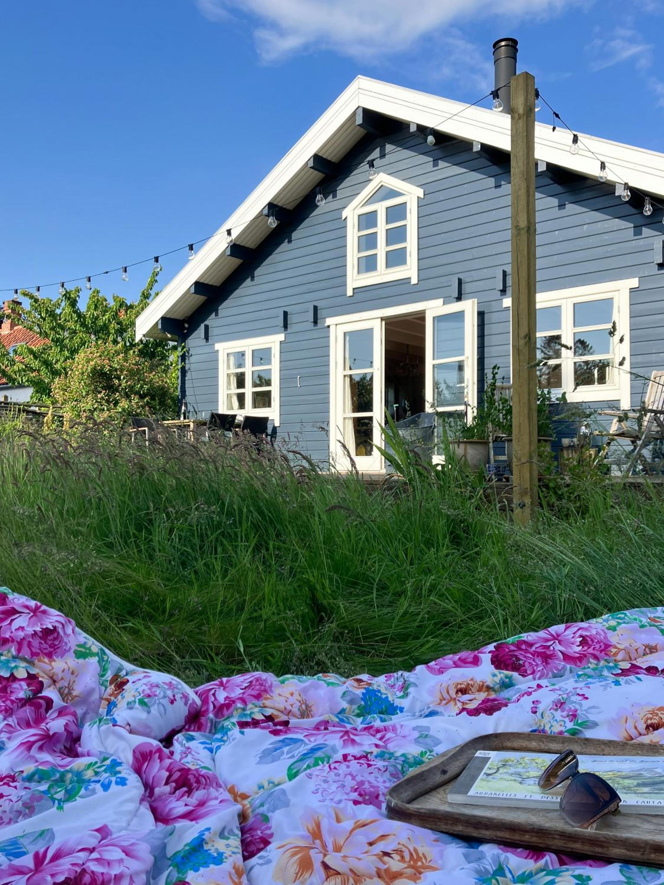 Nature-Rich Summer House With Wild Garden