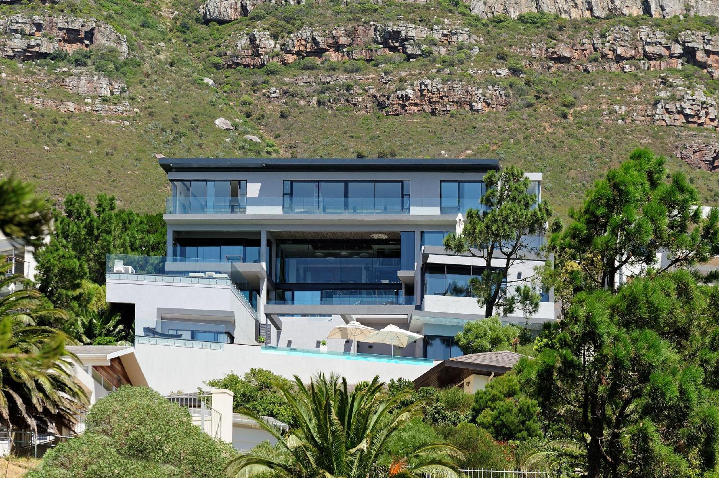 Sea Star Rocks Boutique Hotel