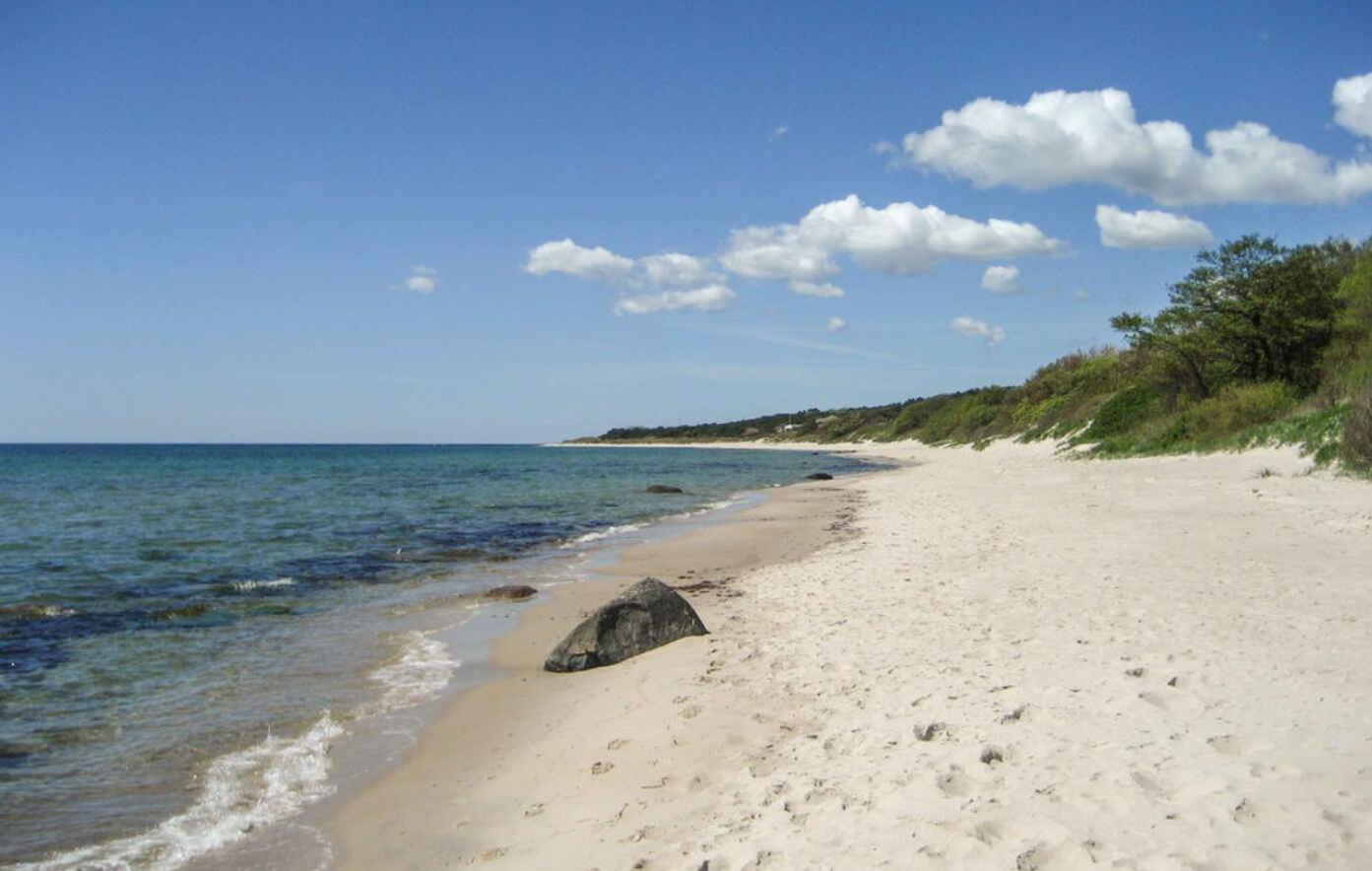 Lovely Family Cottage Near Child-Friendly Beach