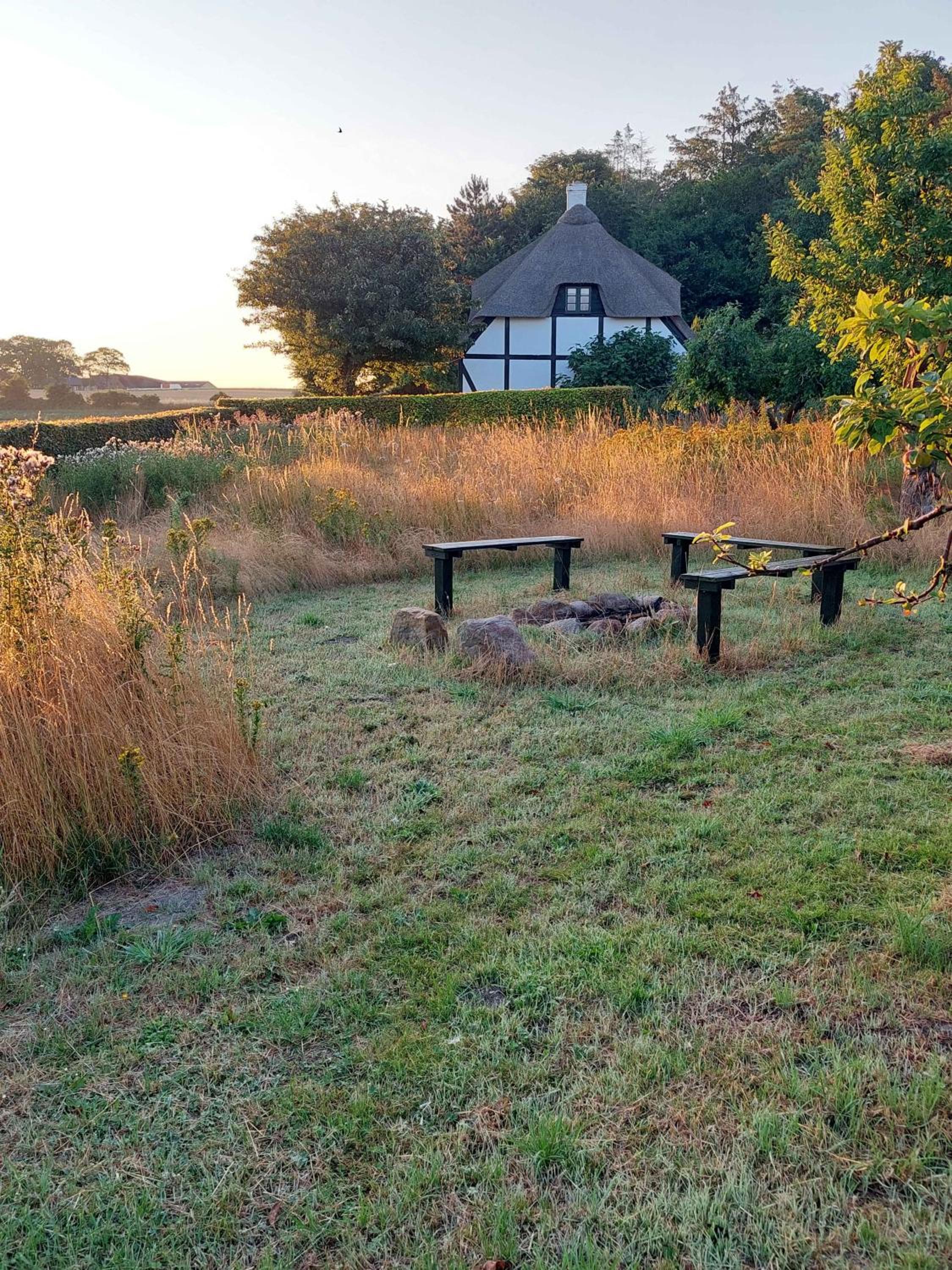 Idyllic Summer Cottage Holiday In The Countrysid