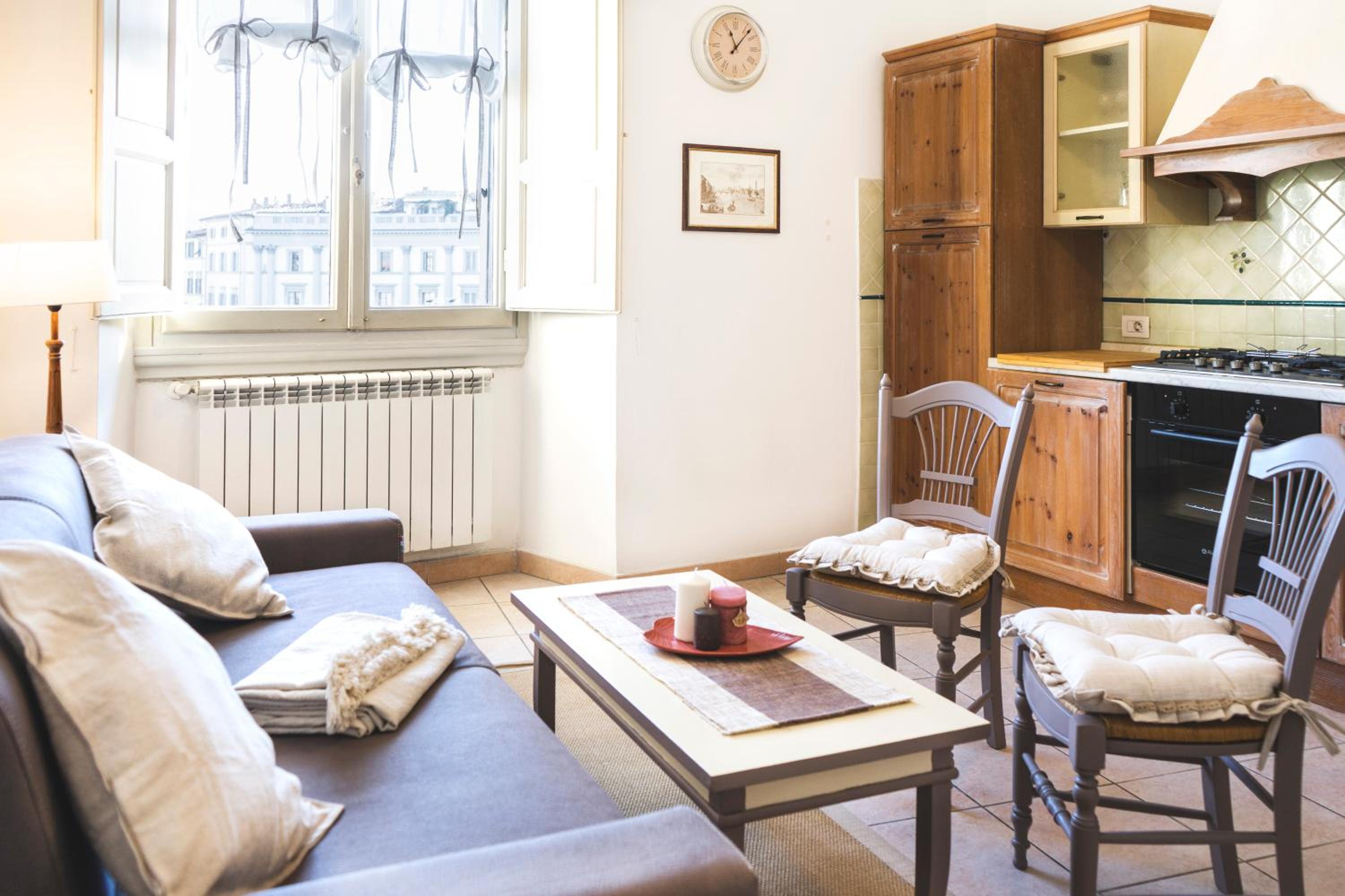 Evaluna Apartments