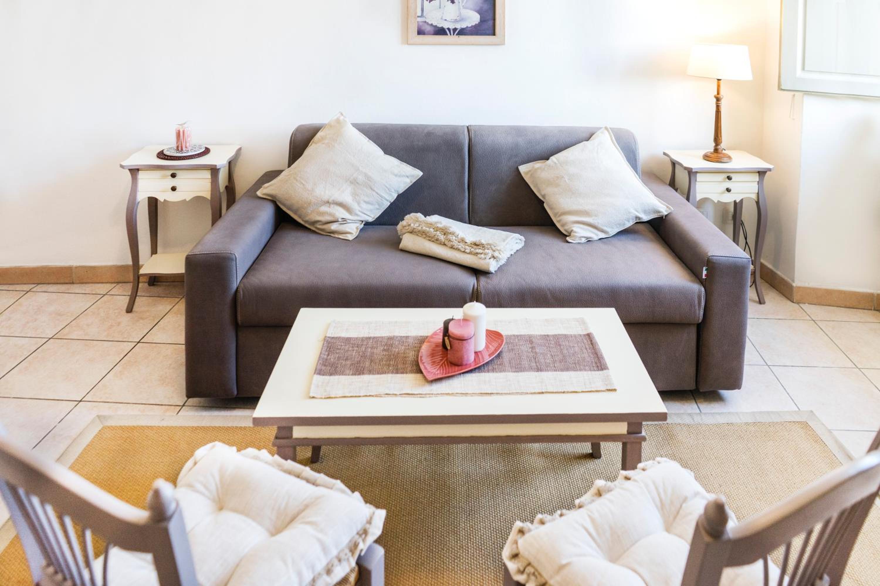 Evaluna Apartments