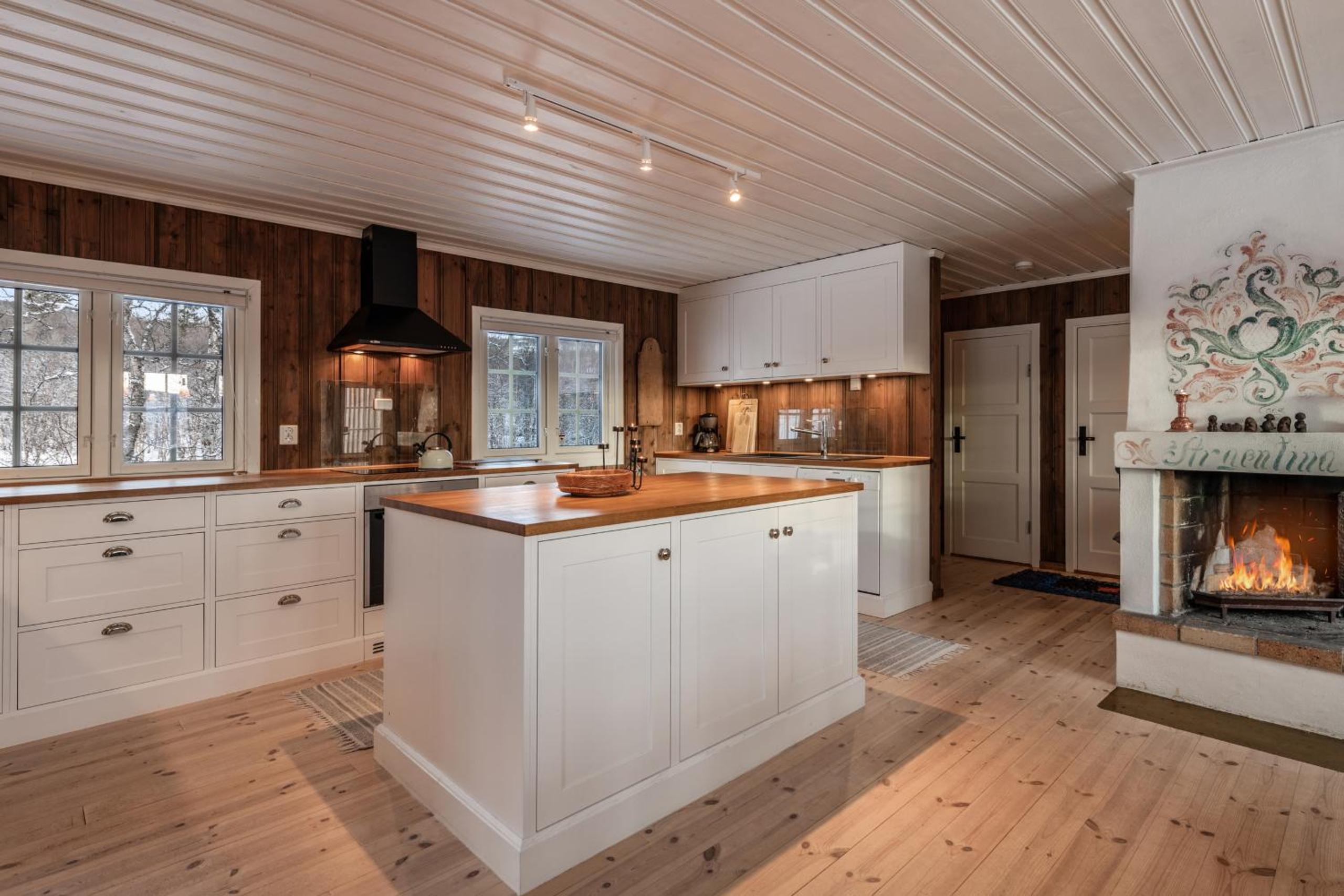 Sunny and beautiful cabin in Geilo view 2