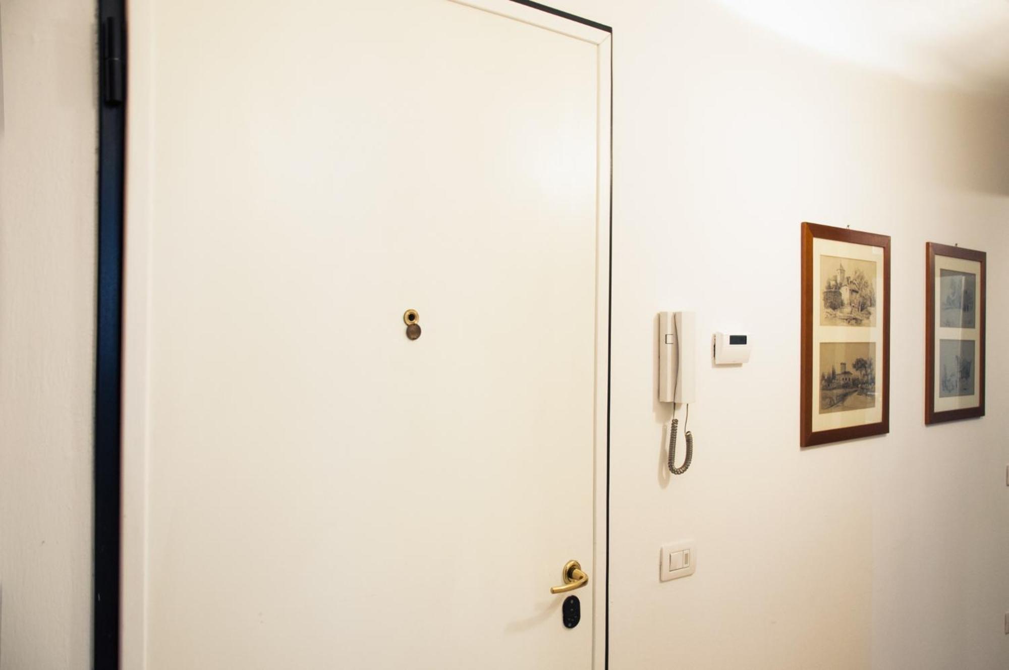 Evaluna Apartments