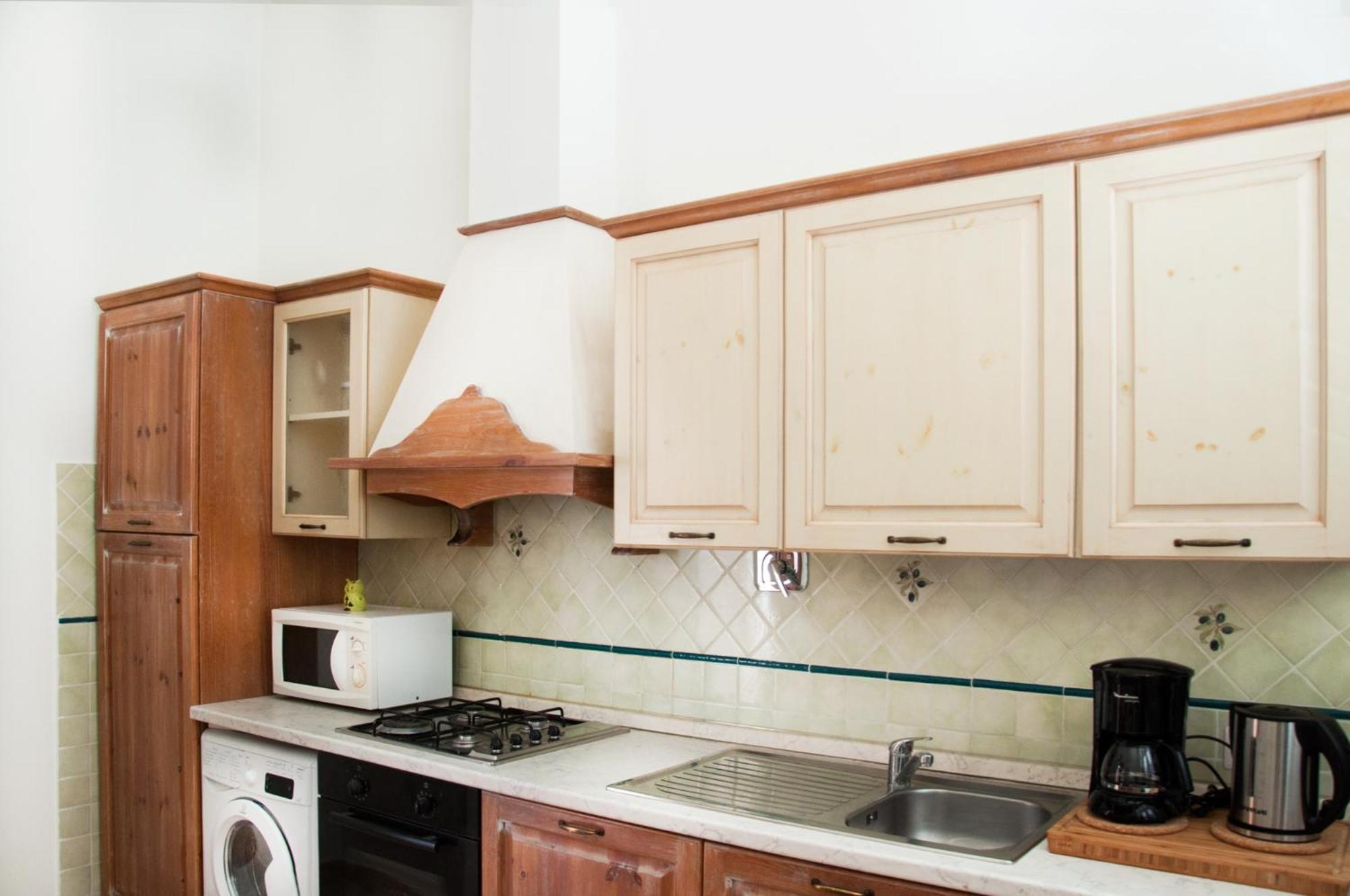 Evaluna Apartments