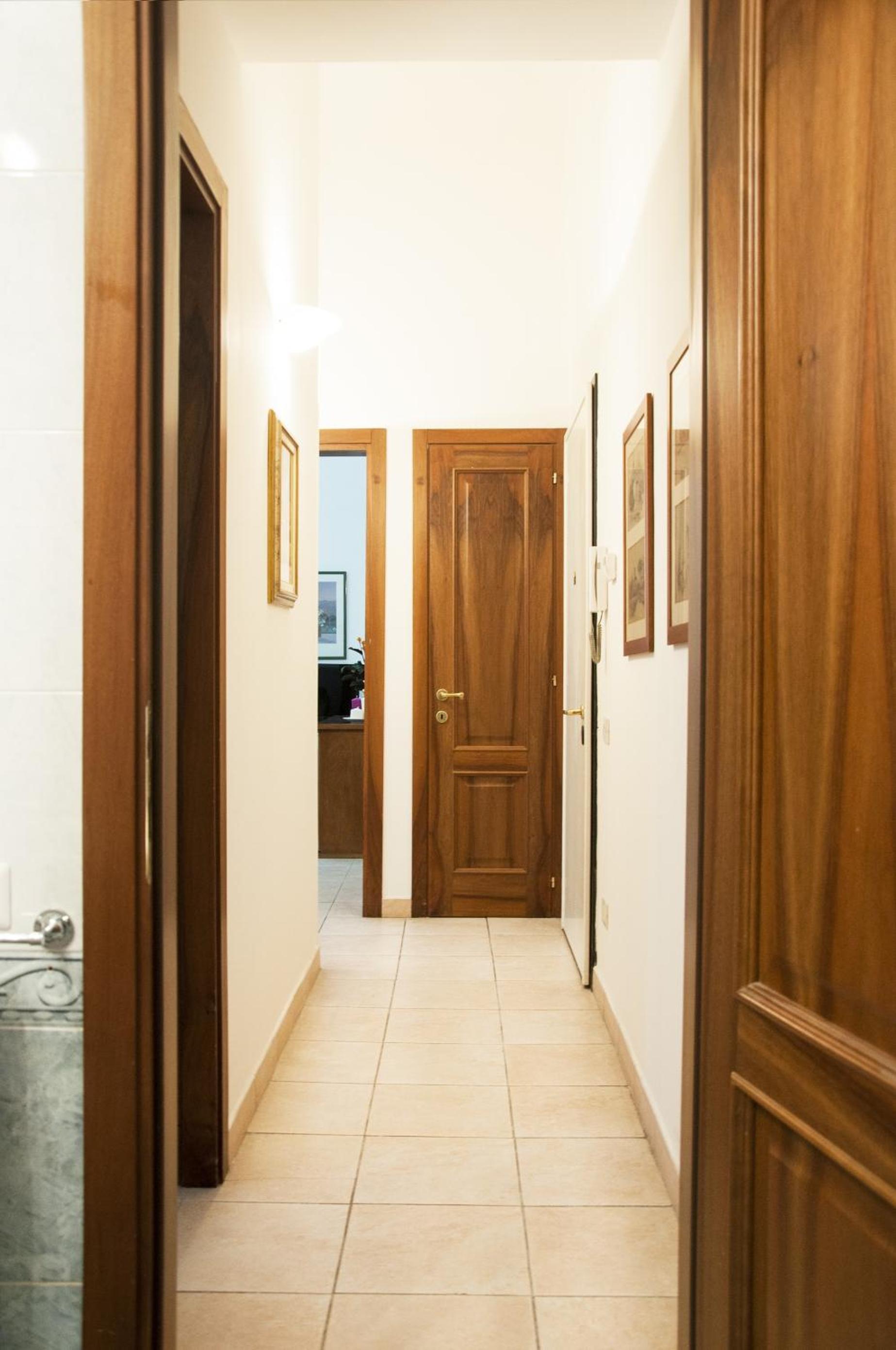 Evaluna Apartments