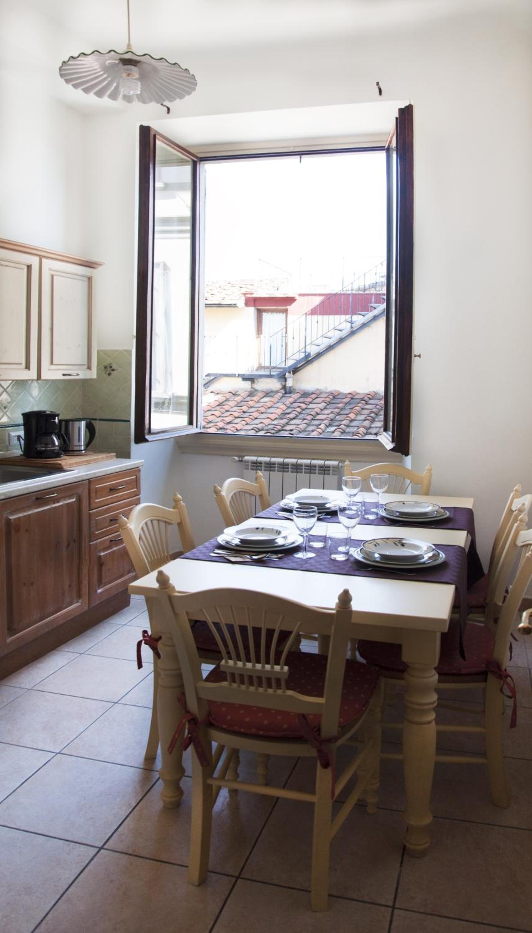 Evaluna Apartments