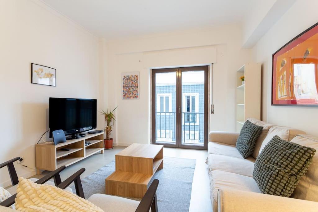 Vita Portucale ! Lapa Vintage Apartment view 2
