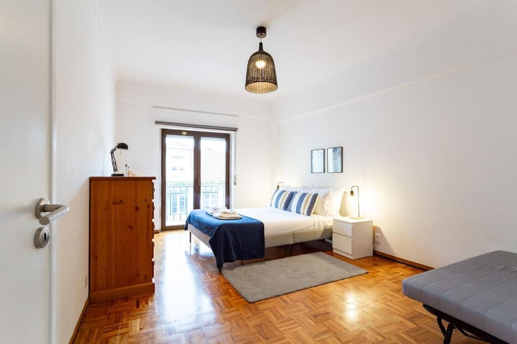 Vita Portucale ! Lapa Vintage Apartment view 3