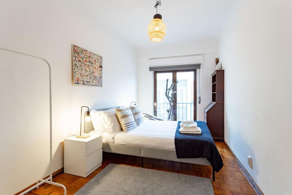 Vita Portucale ! Lapa Vintage Apartment view 4