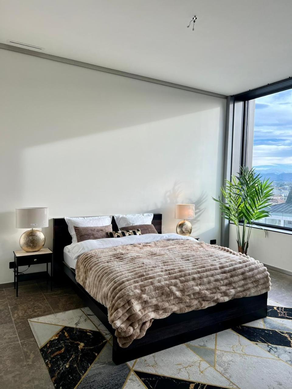 Zürich Penthouse Paradise Stunning City Views