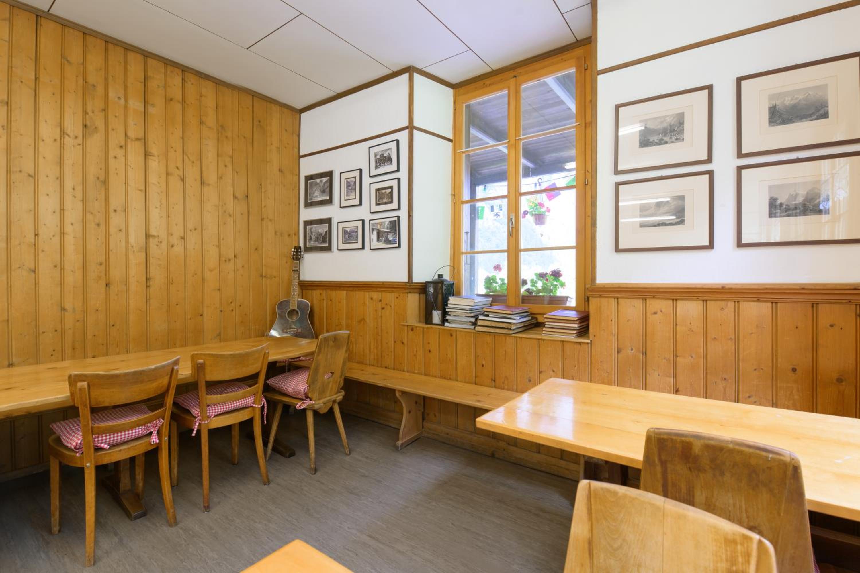 ALPENHOF Mountain Lodge