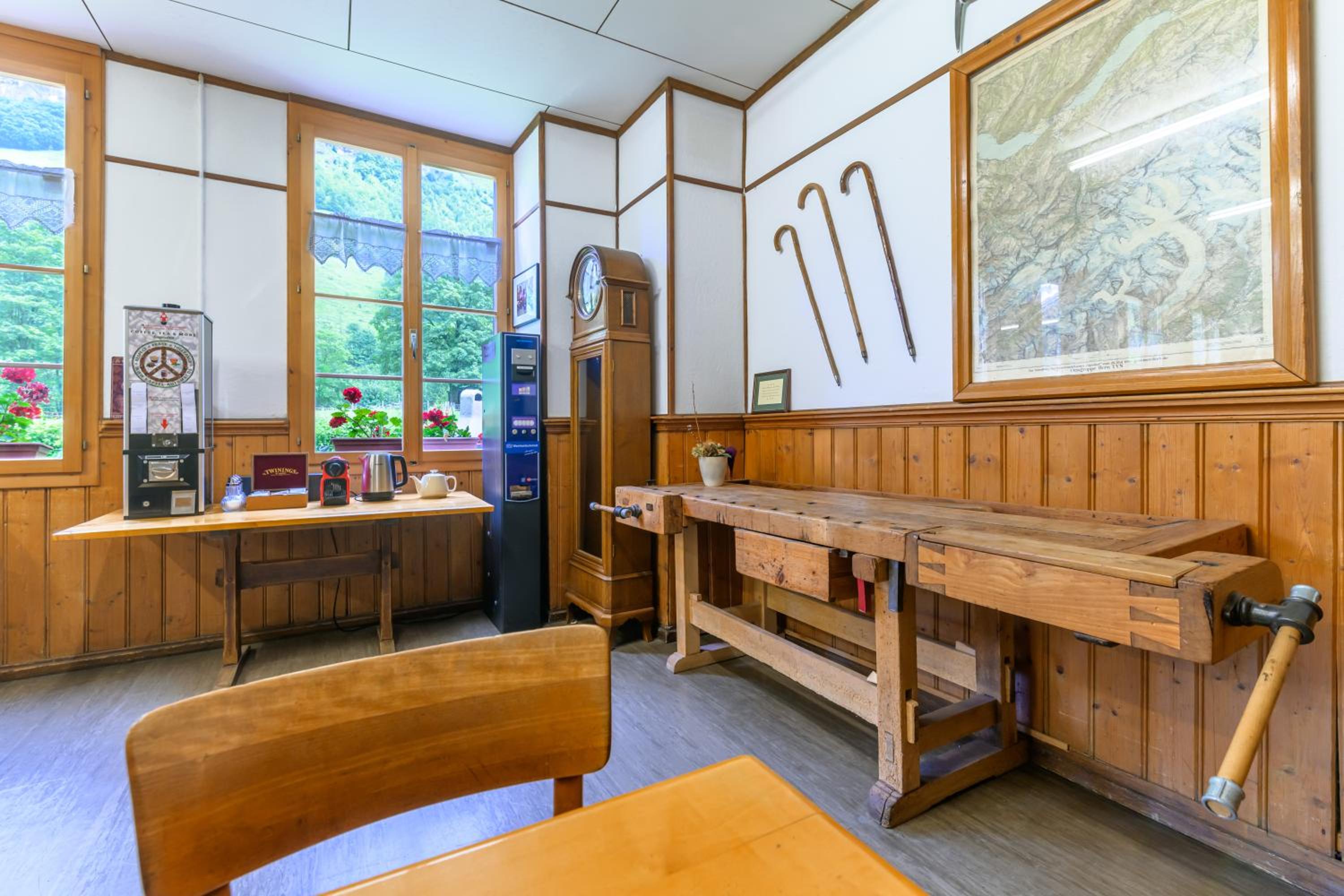 ALPENHOF Mountain Lodge