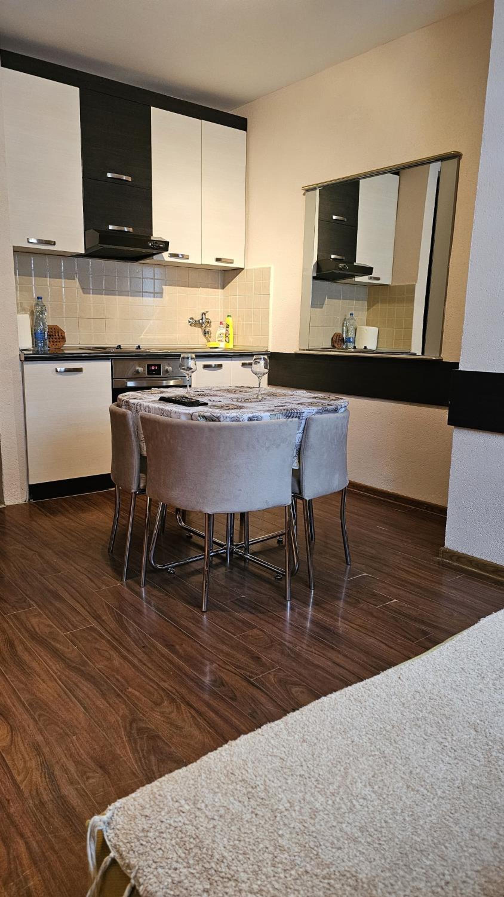 Apartman 202 view 4
