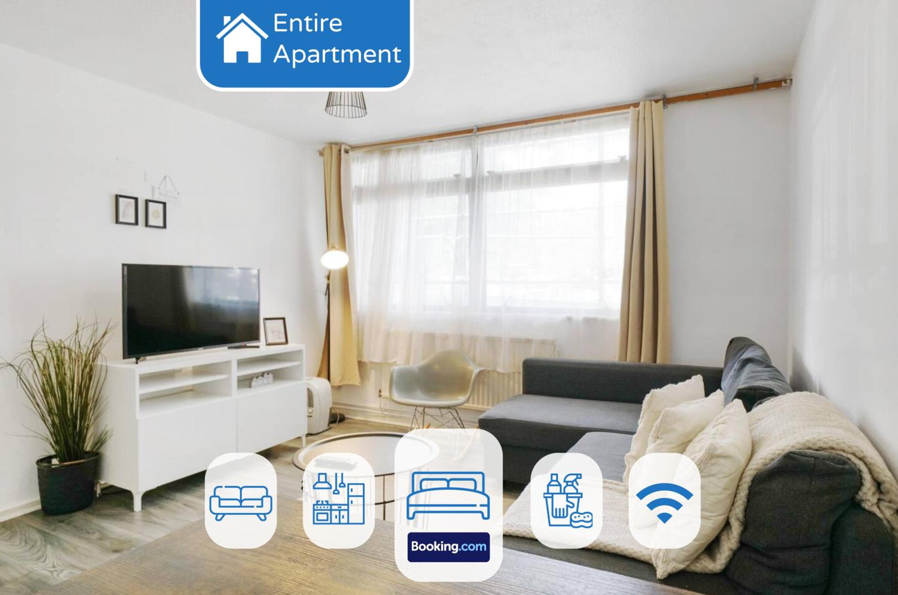 Stylish Two Bedroom Apt By LiveStay Short Lets & Serviced Accommodation London, West Kensington