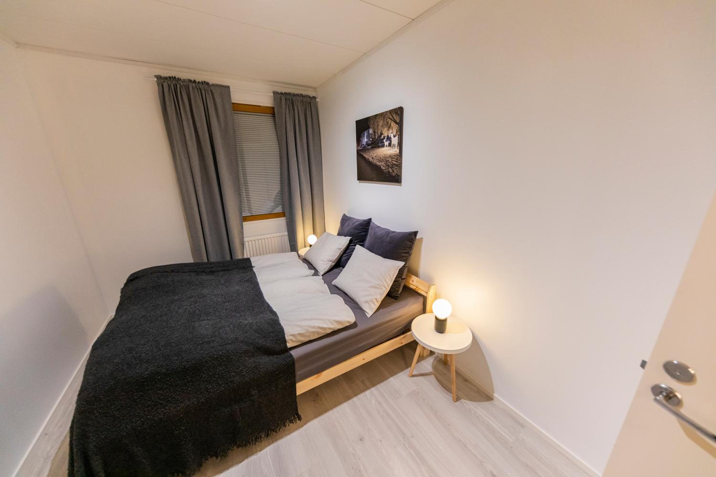 Arctic Aurora Villa with Sauna - Northern Lights and Adventures in the Hometown of Santa Claus, Rovaniemi