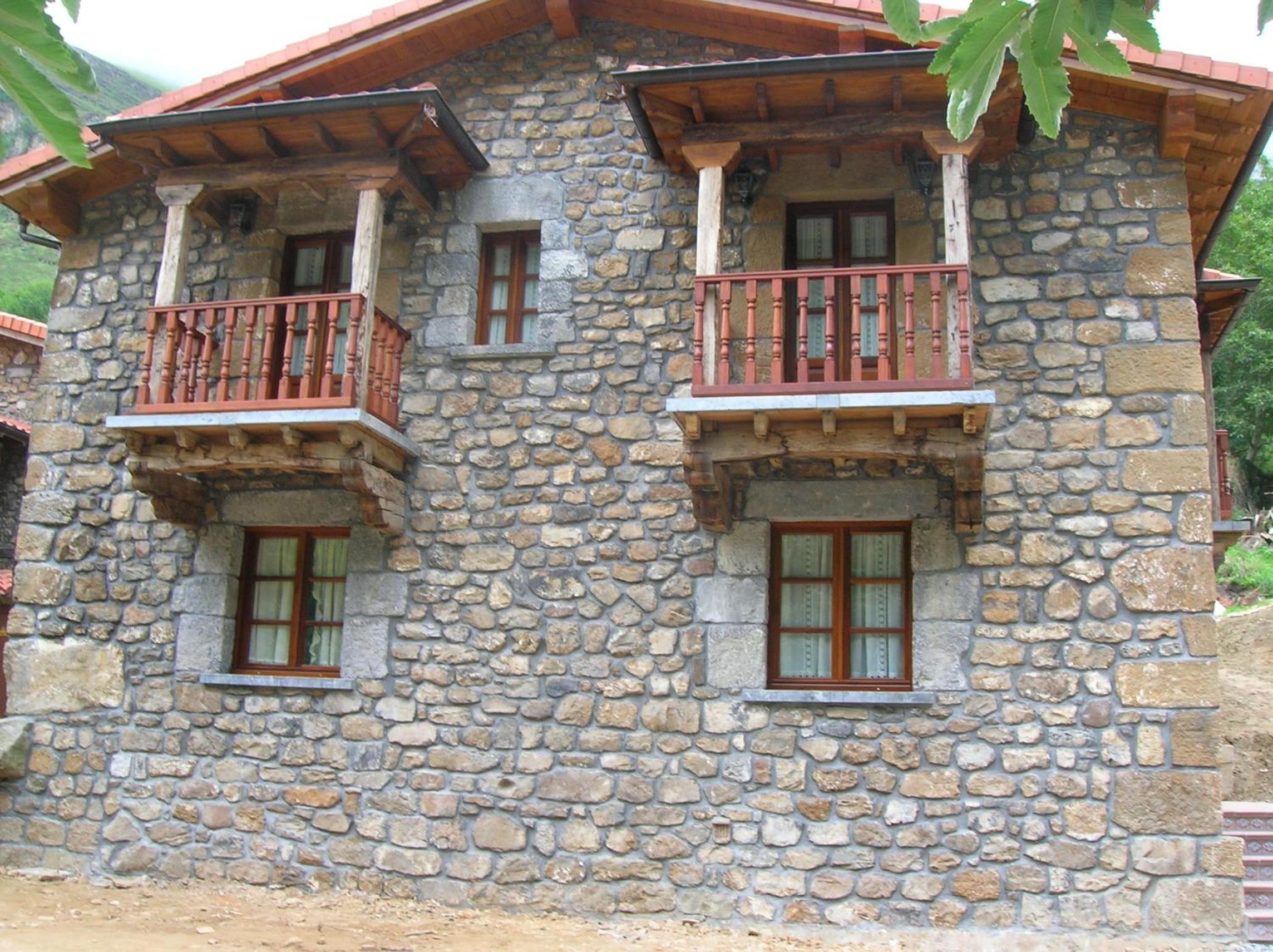 Las Casucas de Ason view 4