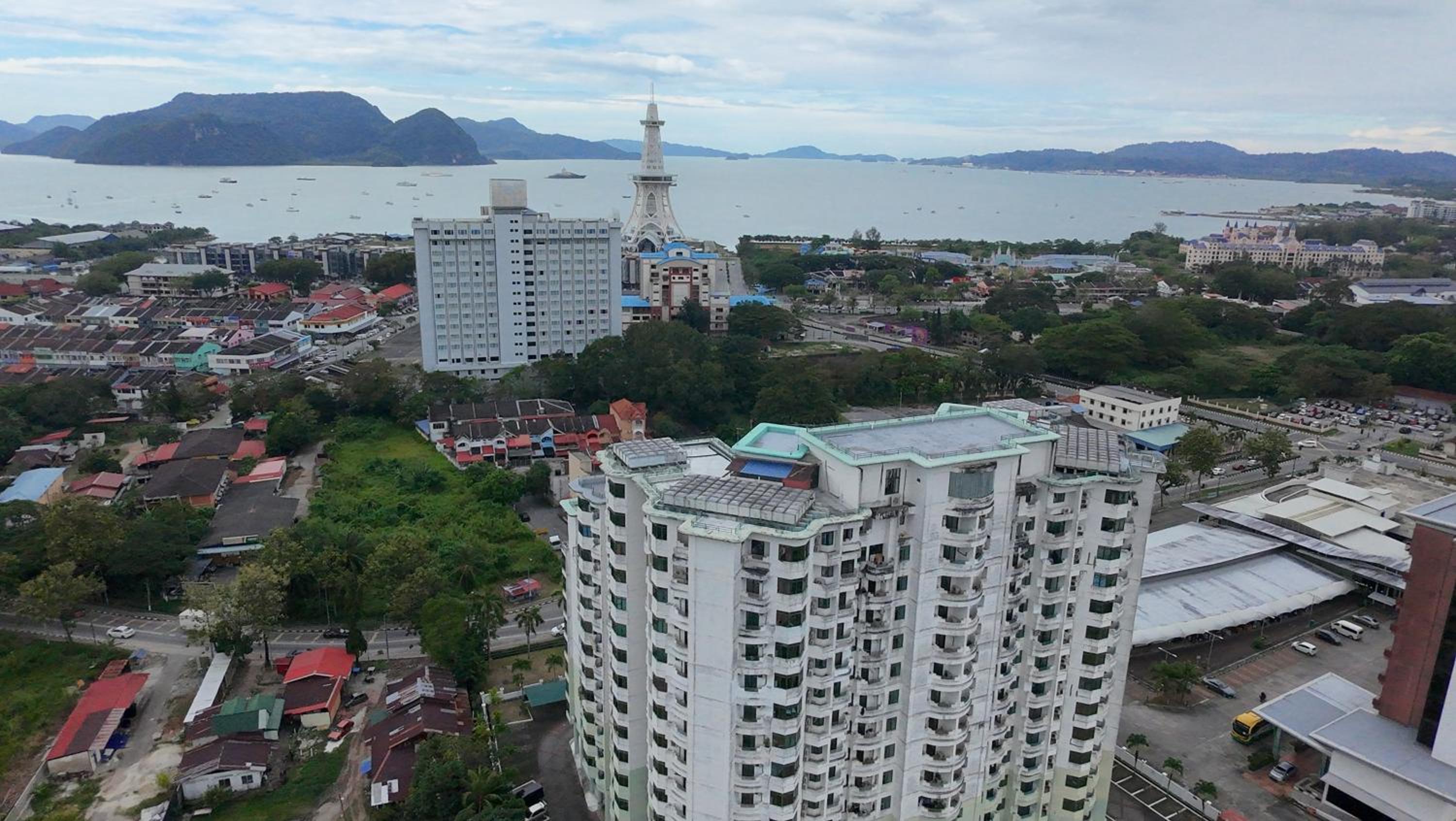 Duplex Penthouse in langkawi photo 1