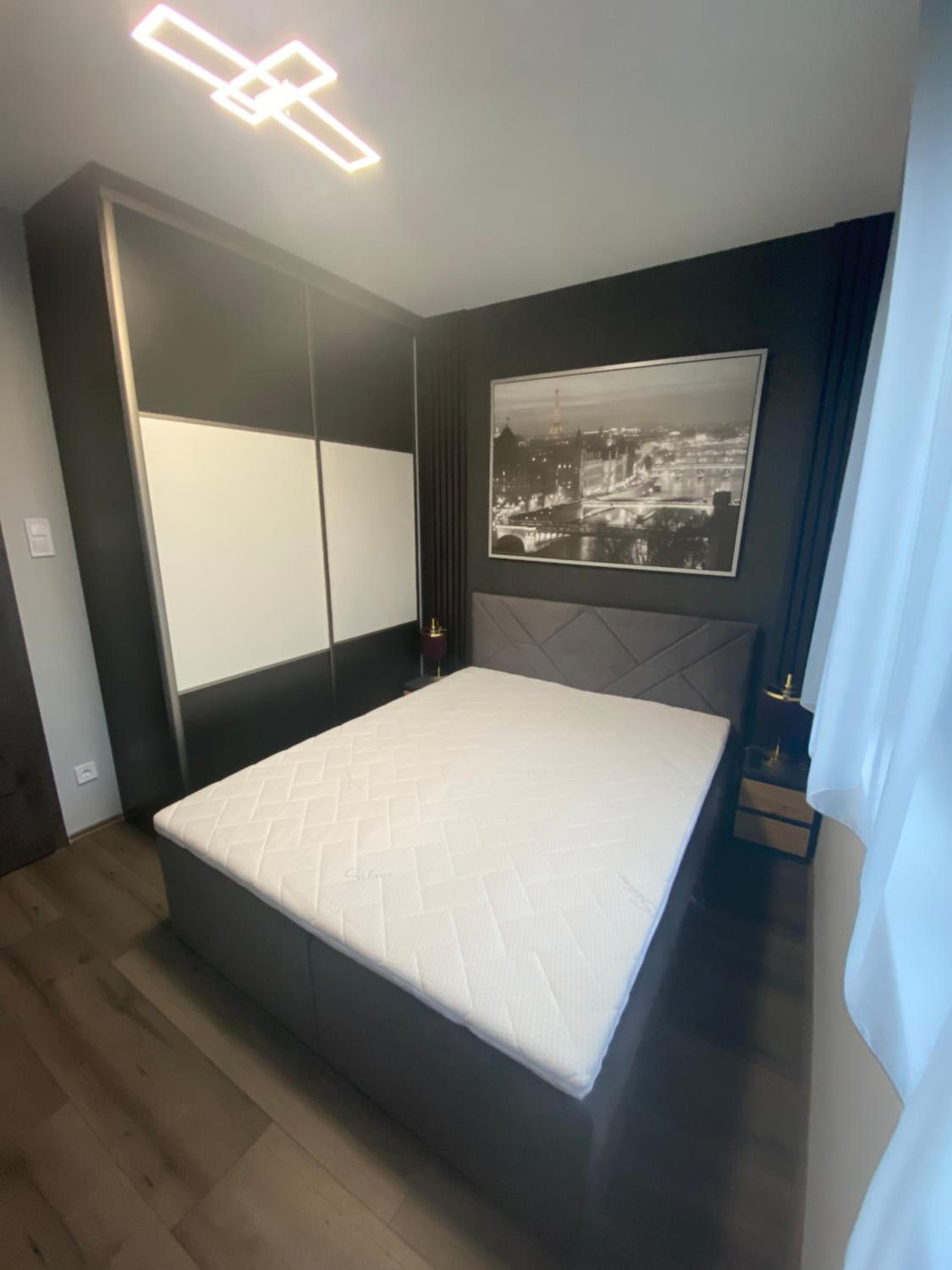Waikiki Apartman House with Jacuzzi