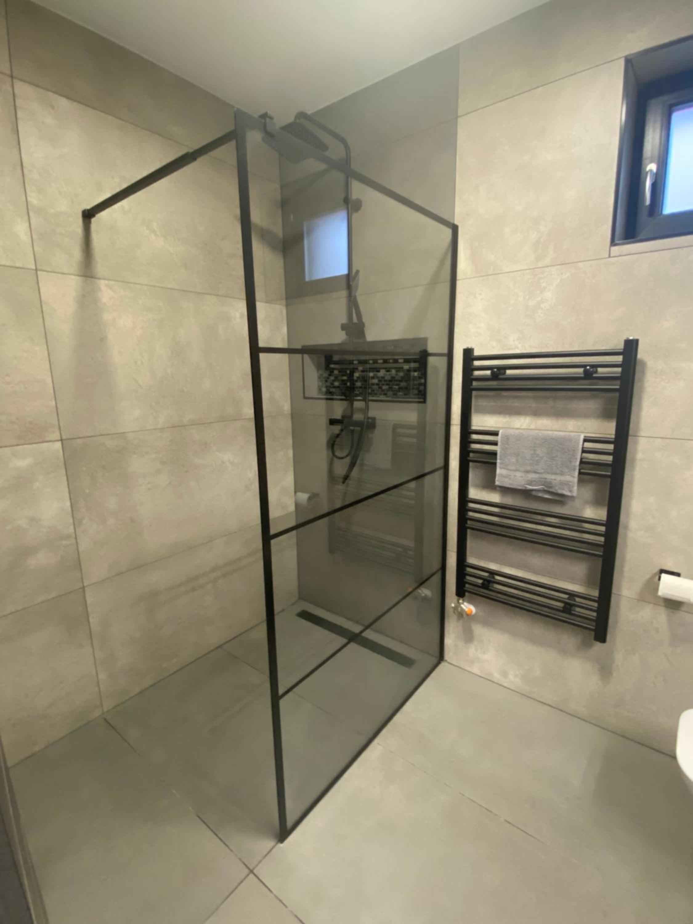 Waikiki Apartman House with Jacuzzi