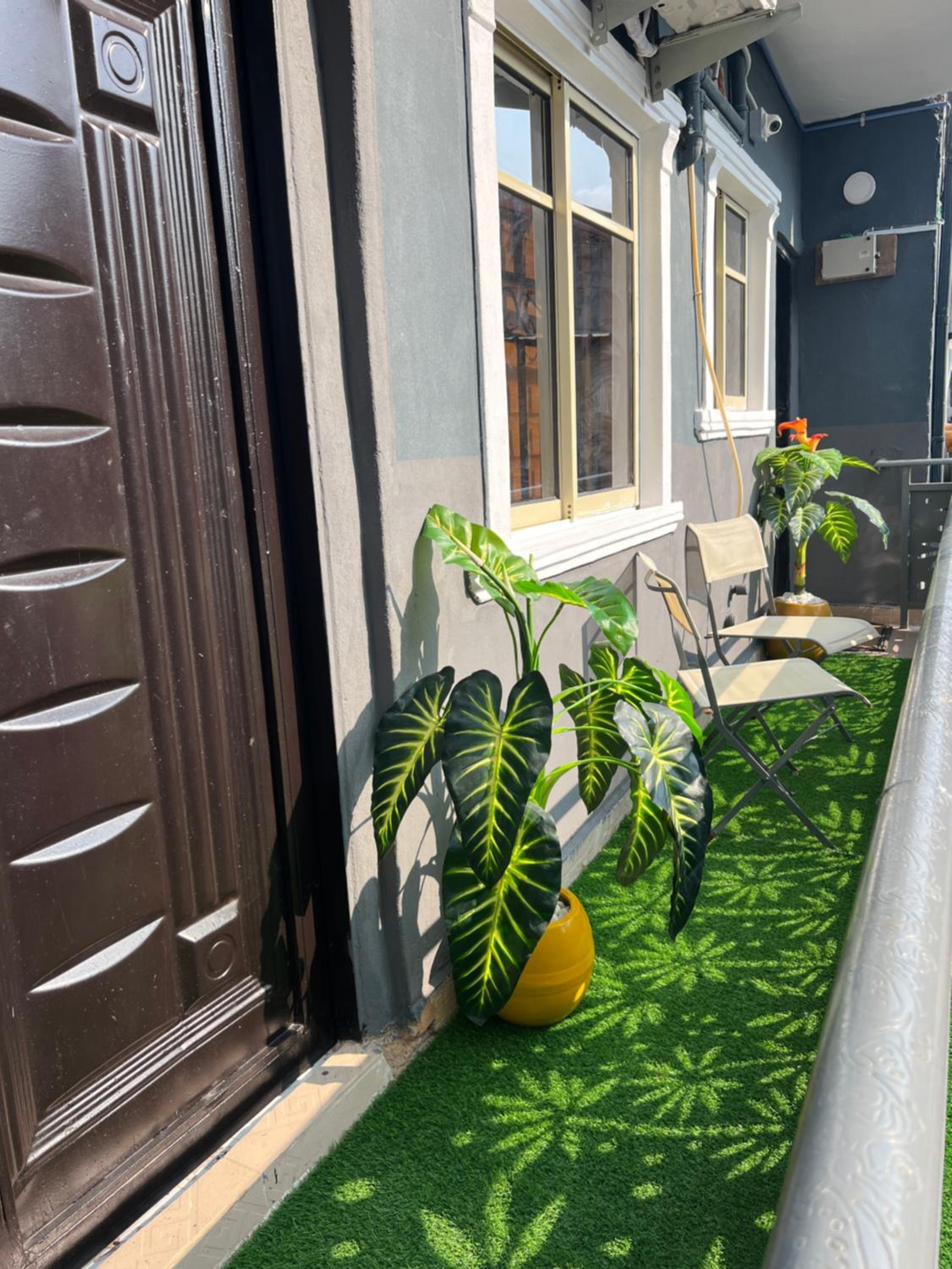 1bed room Mini Flat Adeniyi jones IKEJA ,Airport 4min,City centre,Netflix,Primevideo,Dstv,WiFi,Luxury Apartment