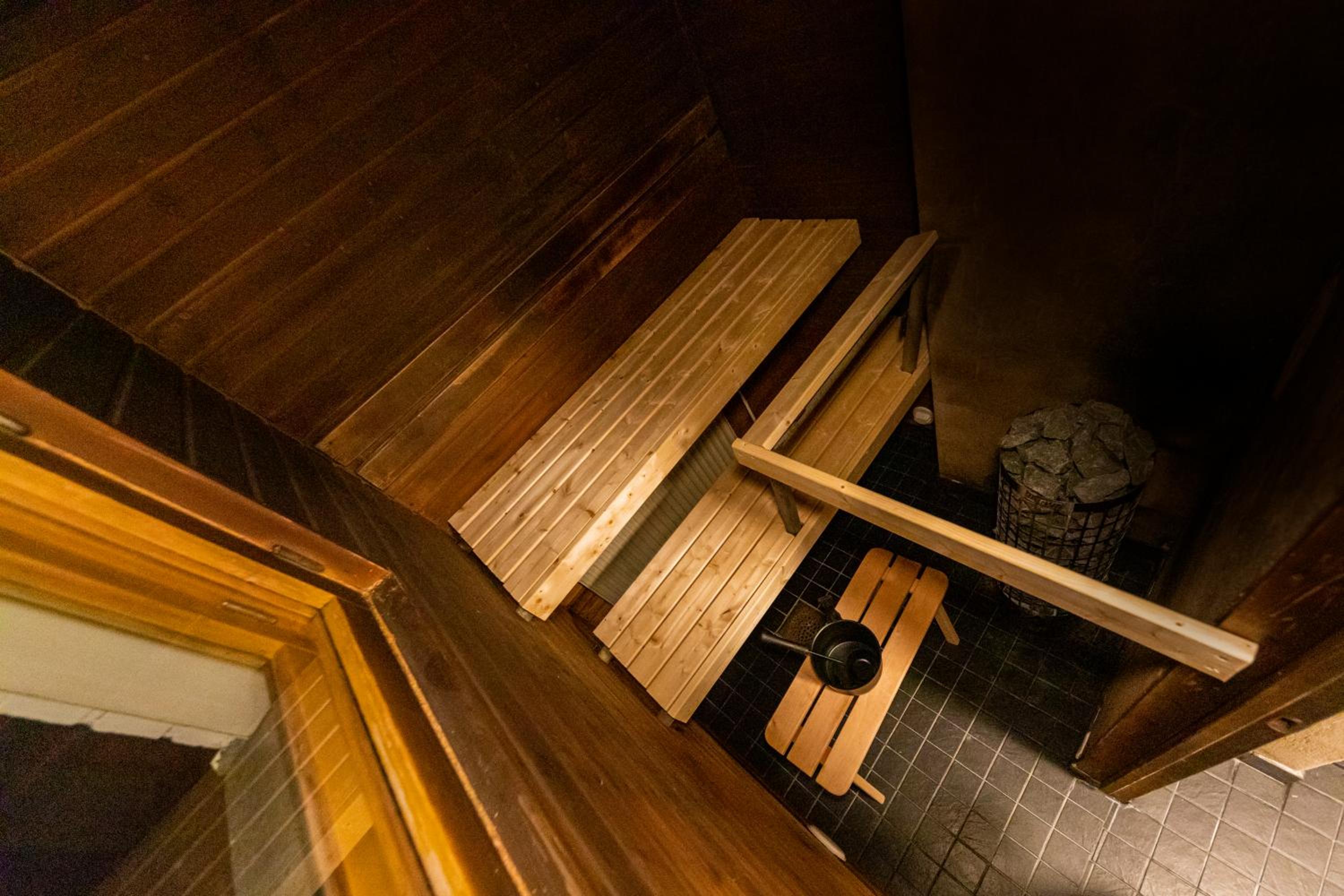 Arctic Aurora Villa with Sauna - Northern Lights and Adventures in the Hometown of Santa Claus, Rovaniemi