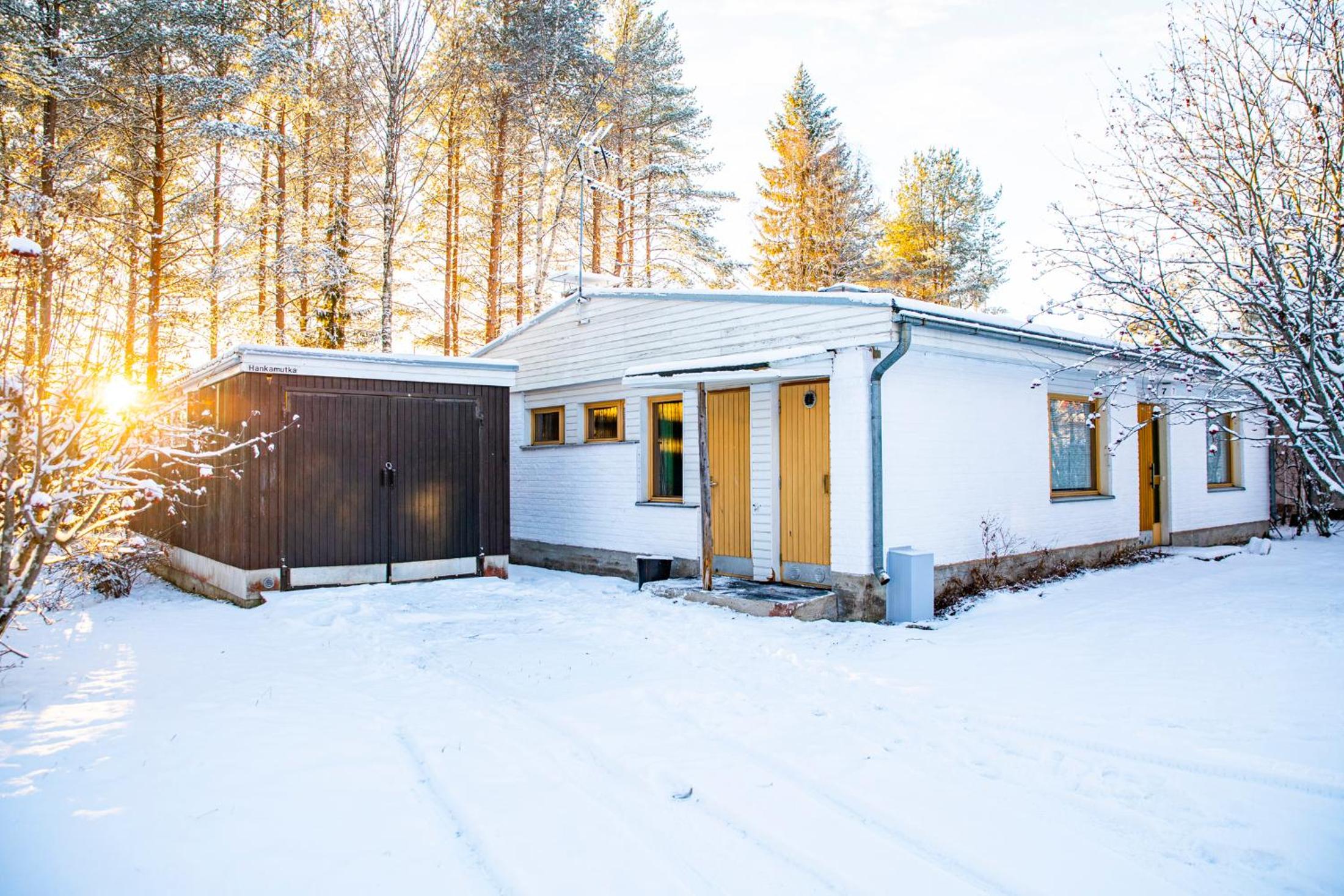 Arctic Aurora Villa with Sauna - Northern Lights and Adventures in the Hometown of Santa Claus, Rovaniemi