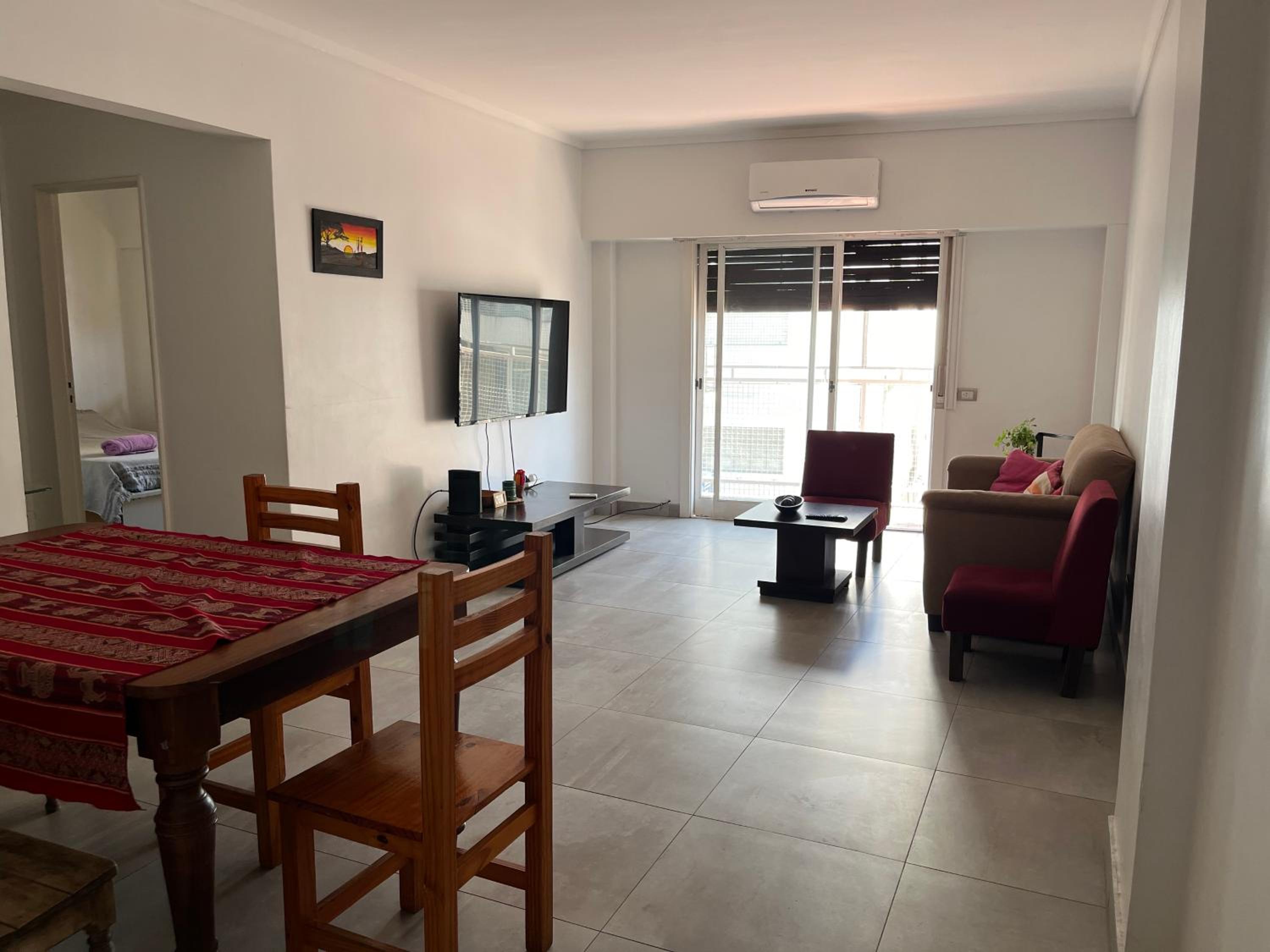 Hermoso departamento de 70 metros con balcon