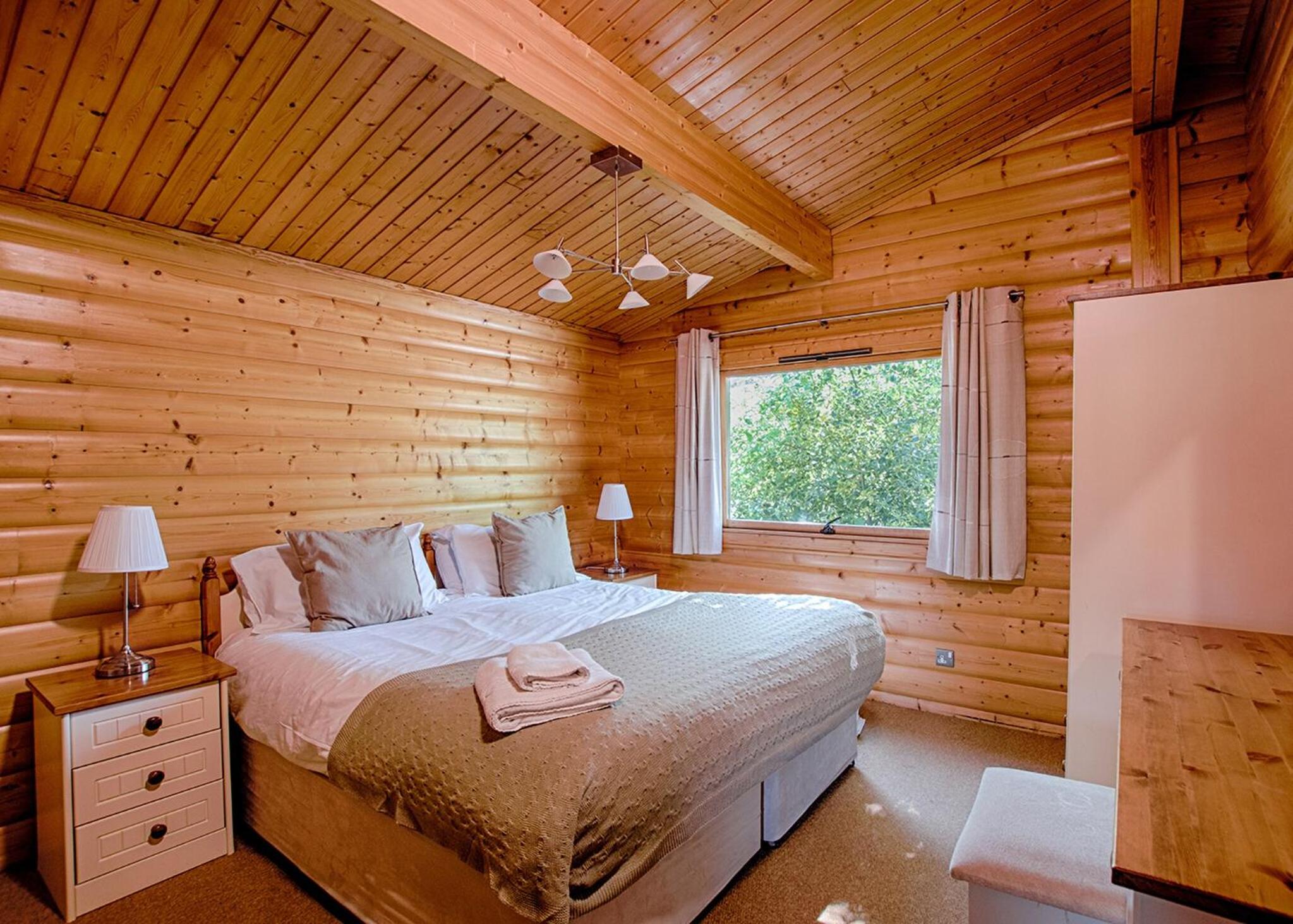 Fingle Glen Lodges
