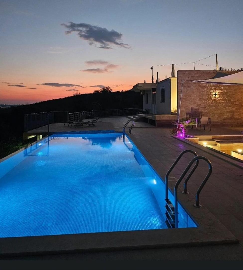 Solana's View - Ferienhäuser in ruhiger Lage, mit einer einzigartigen Aussicht, Infinity Pool, Free Parking und Wlan