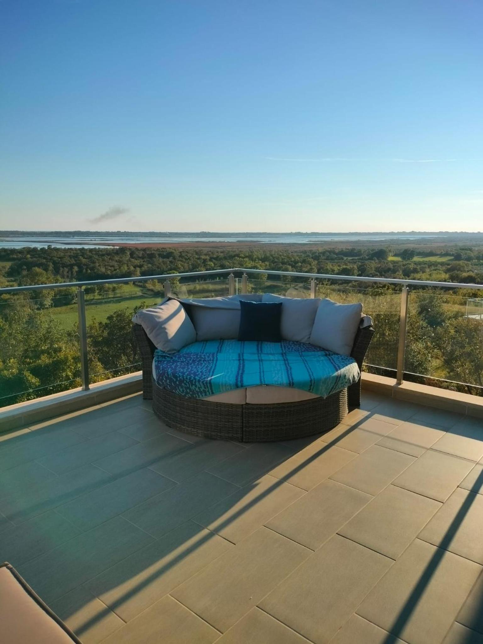 Solana's View - Ferienhäuser in ruhiger Lage, mit einer einzigartigen Aussicht, Infinity Pool, Free Parking und Wlan