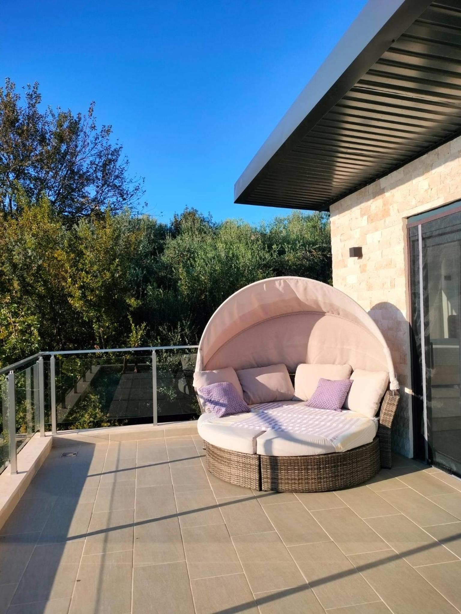 Solana's View - Ferienhäuser in ruhiger Lage, mit einer einzigartigen Aussicht, Infinity Pool, Free Parking und Wlan