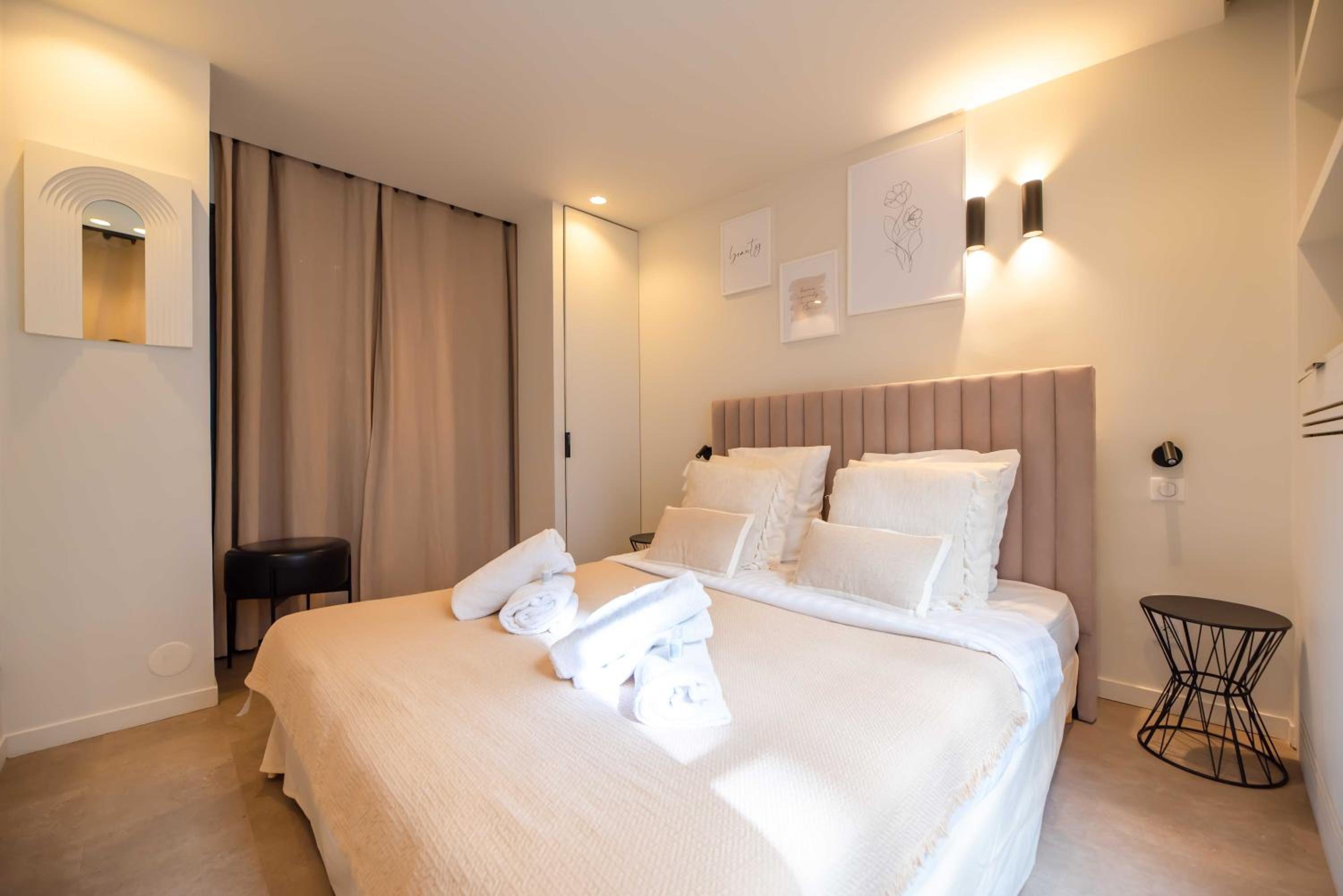 Elegant apartment - 2BR - 6P - Notre Dame Cathedral