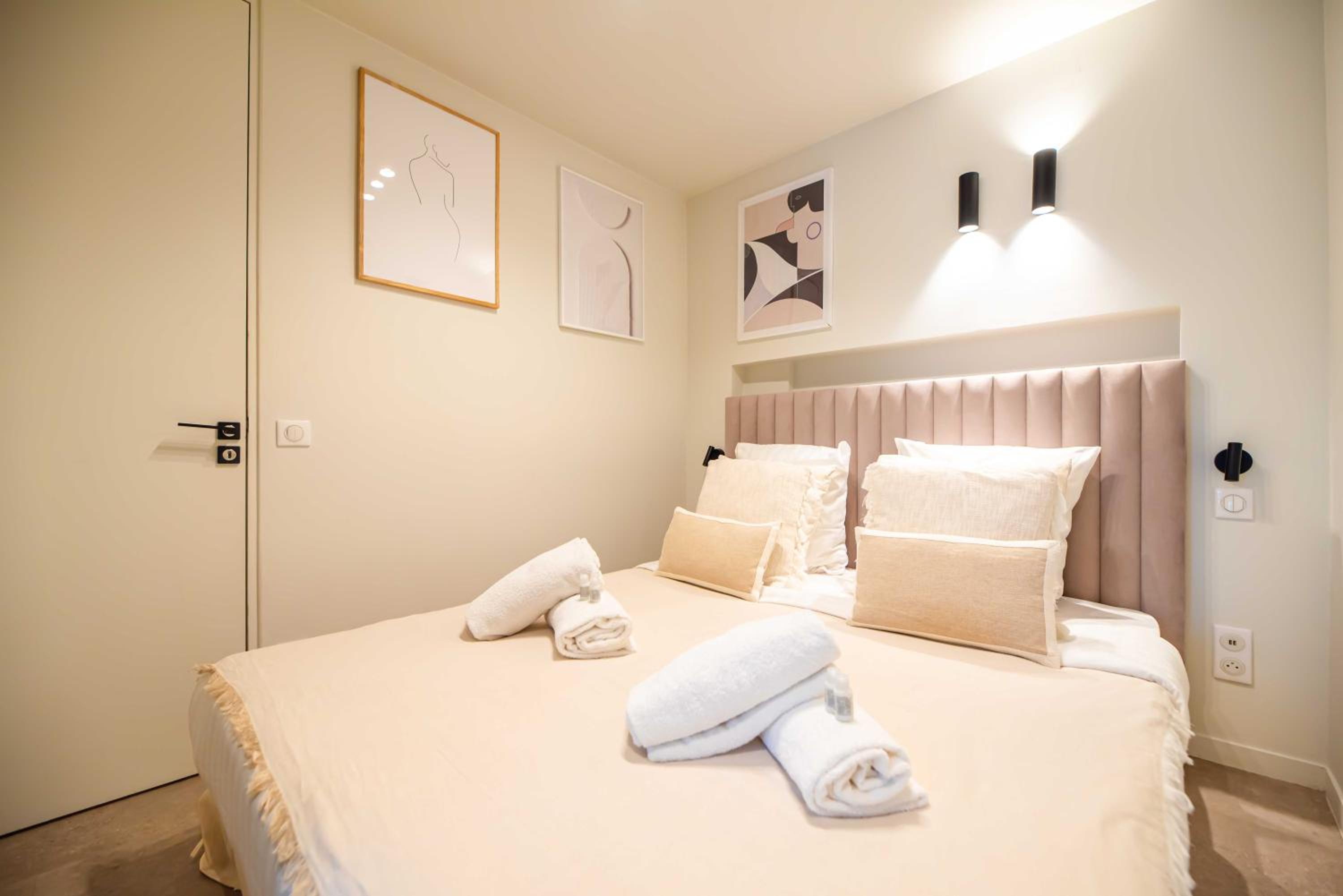 Elegant apartment - 2BR - 6P - Notre Dame Cathedral