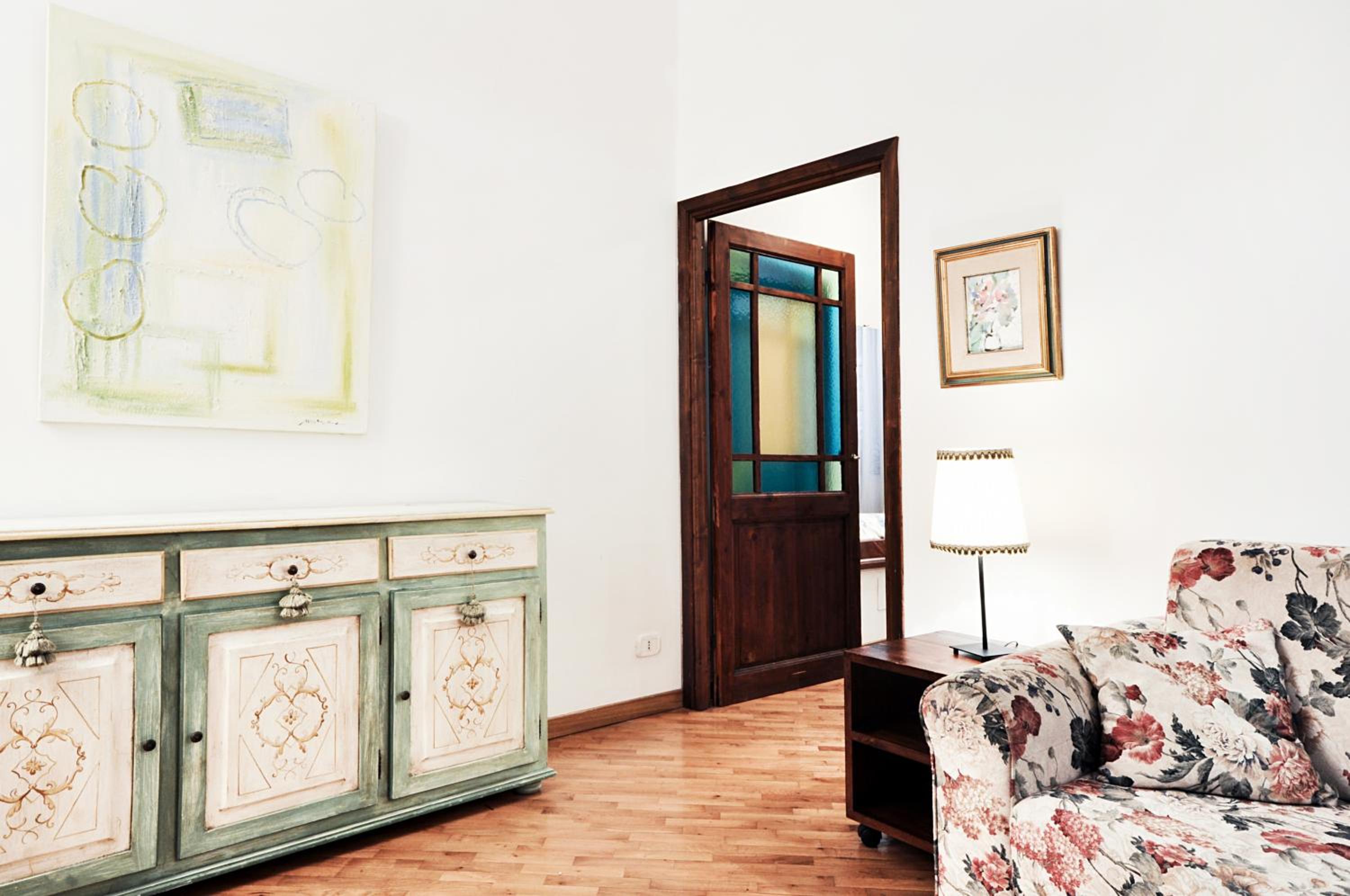 Uffizi Apartment 2