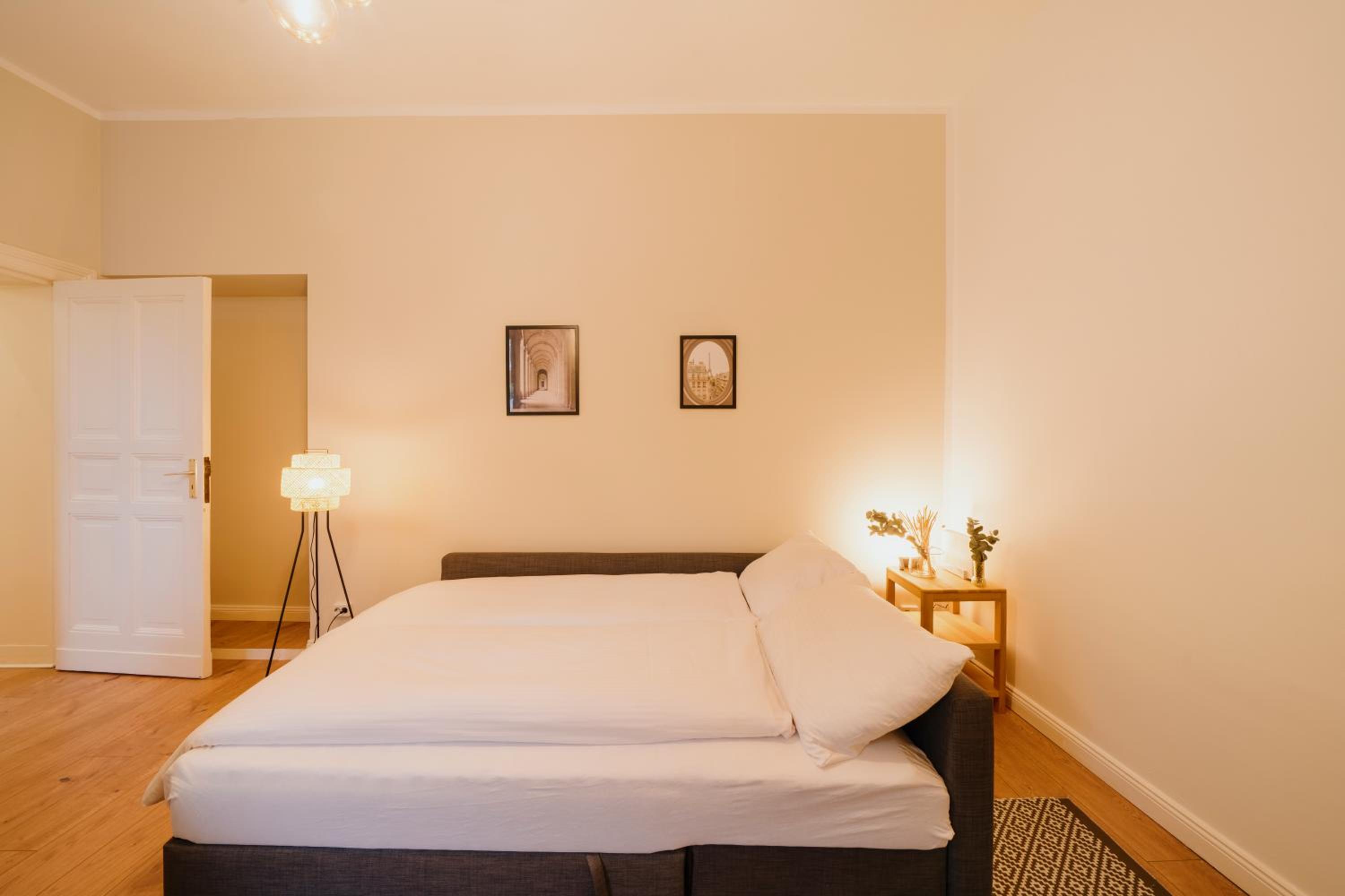 Spacious 2-Bedroom in the Heart of Friedrichshain