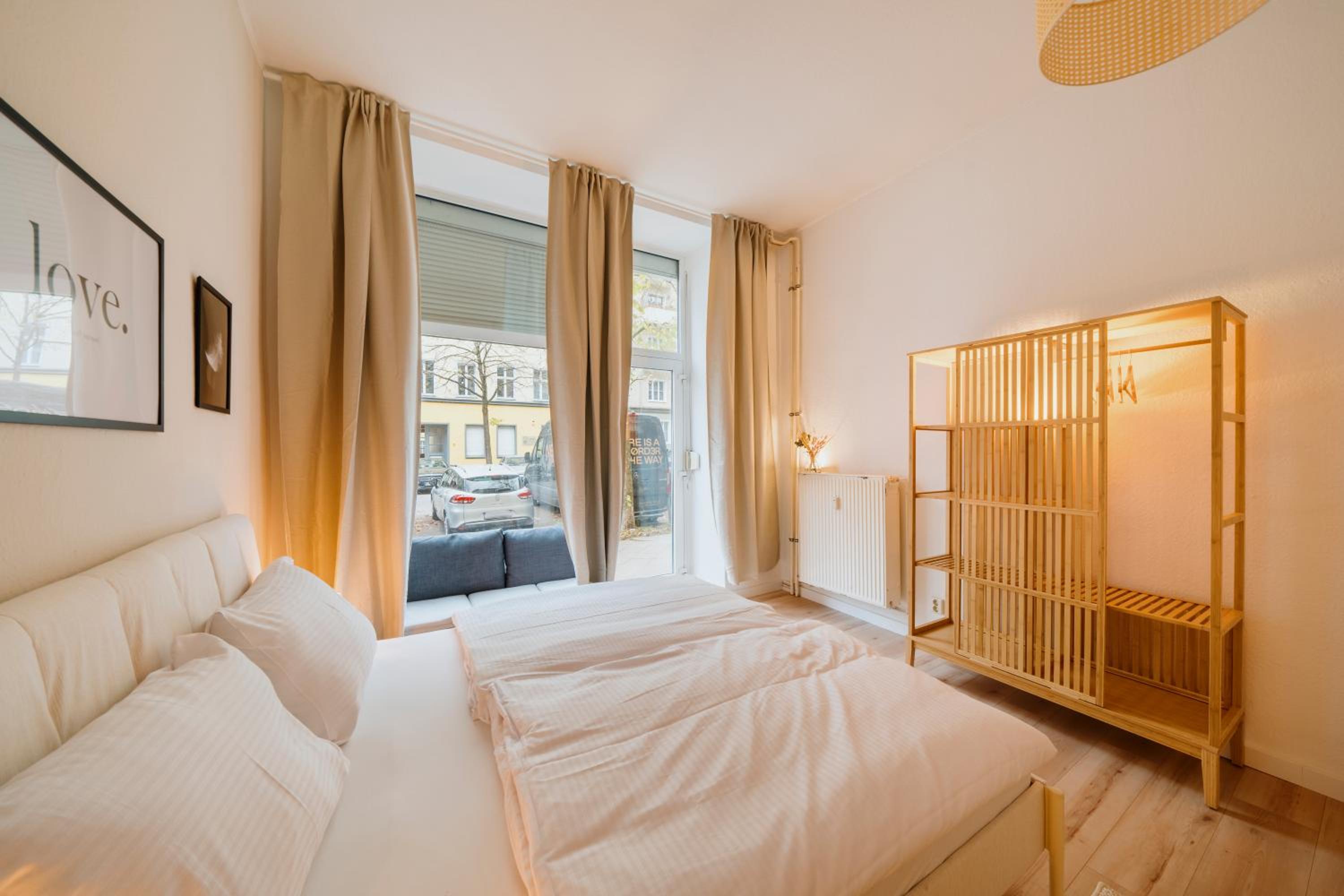 Spacious 2-Bedroom in the Heart of Friedrichshain