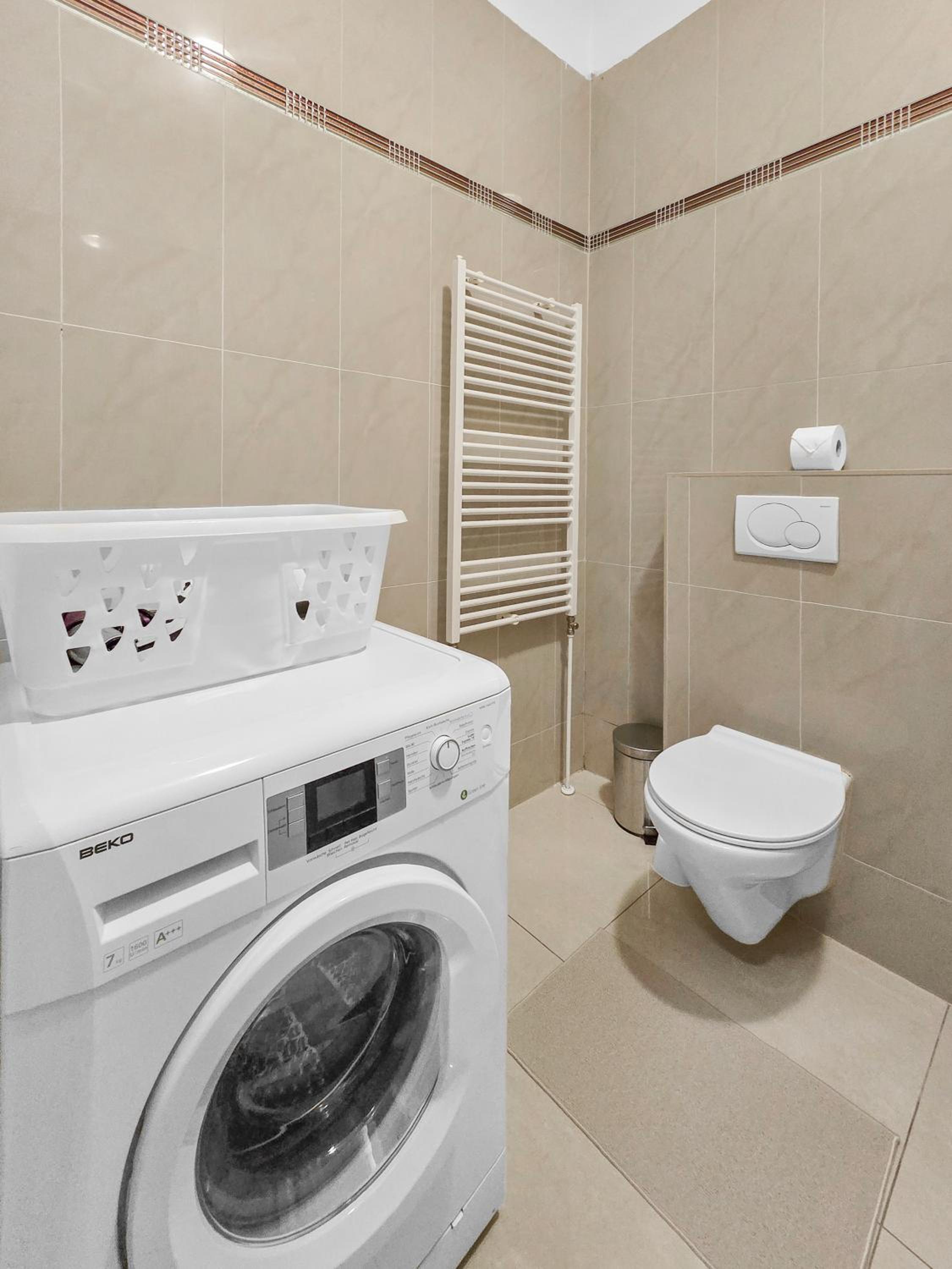 Millennium Cozy Stay - Fully Equipped Apartment