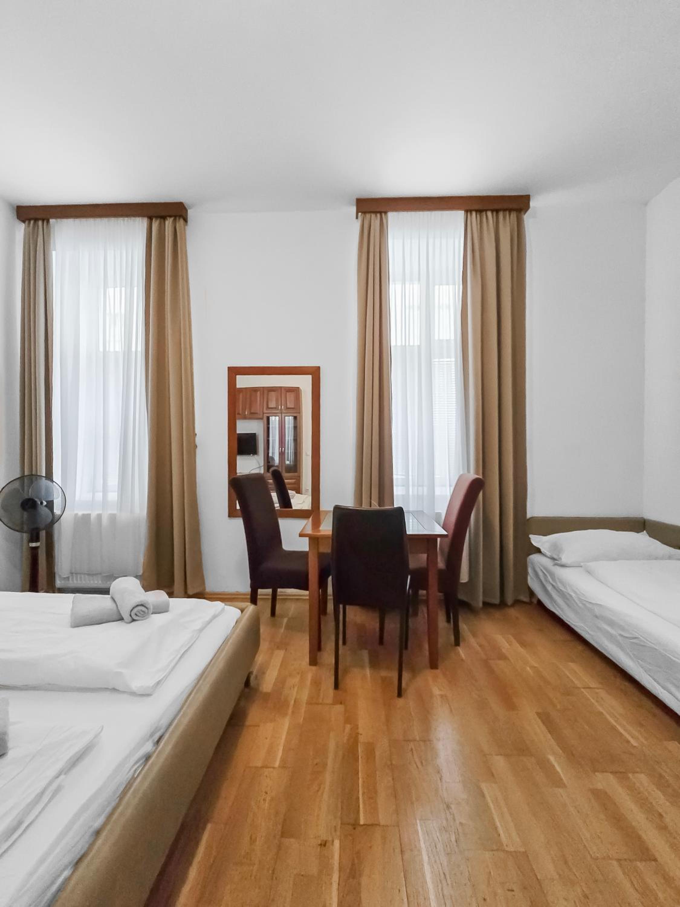 Millennium Cozy Stay - Fully Equipped Apartment
