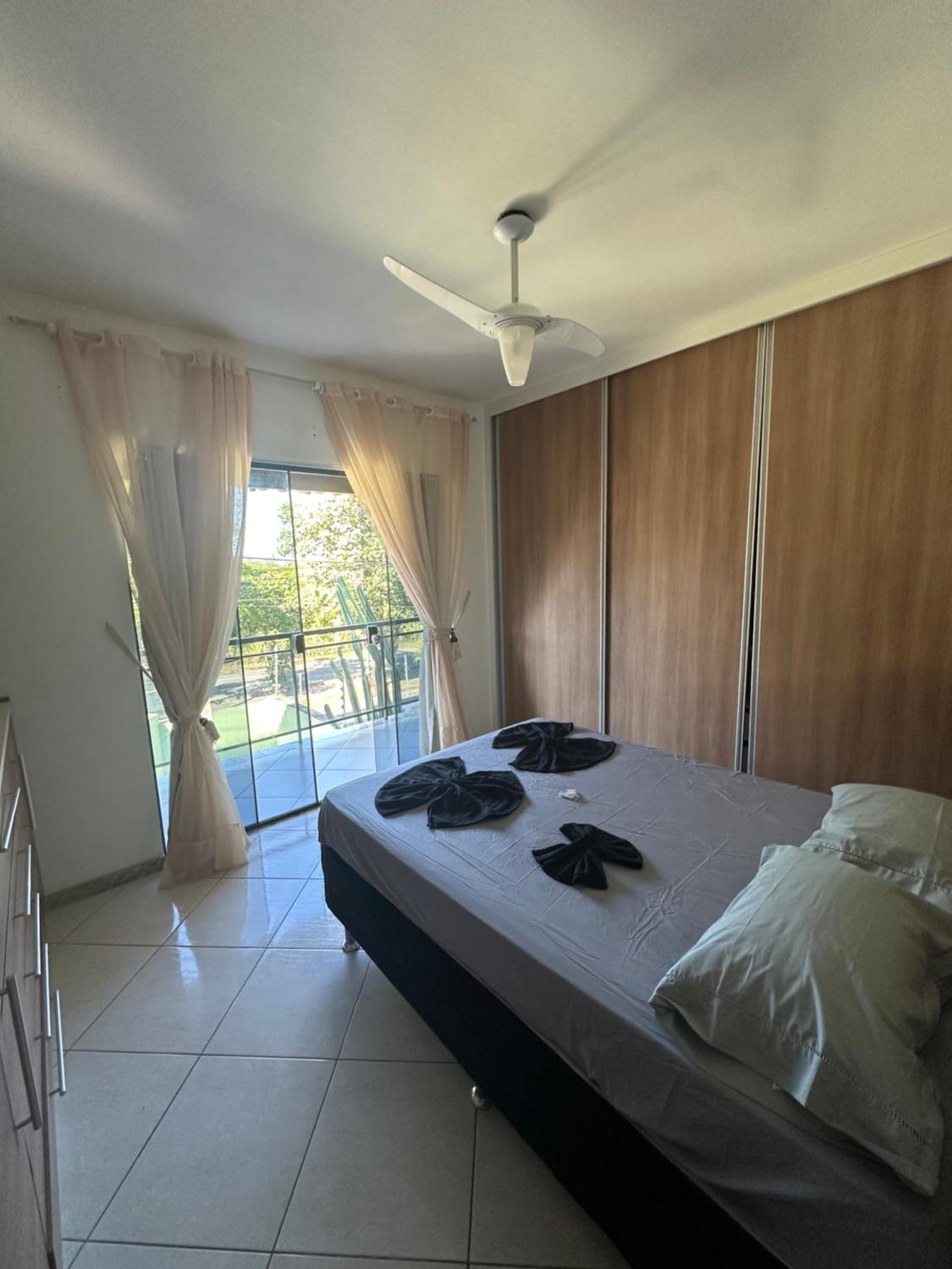 Mansão na praia, pisicina, área gourmet, 6 quatos