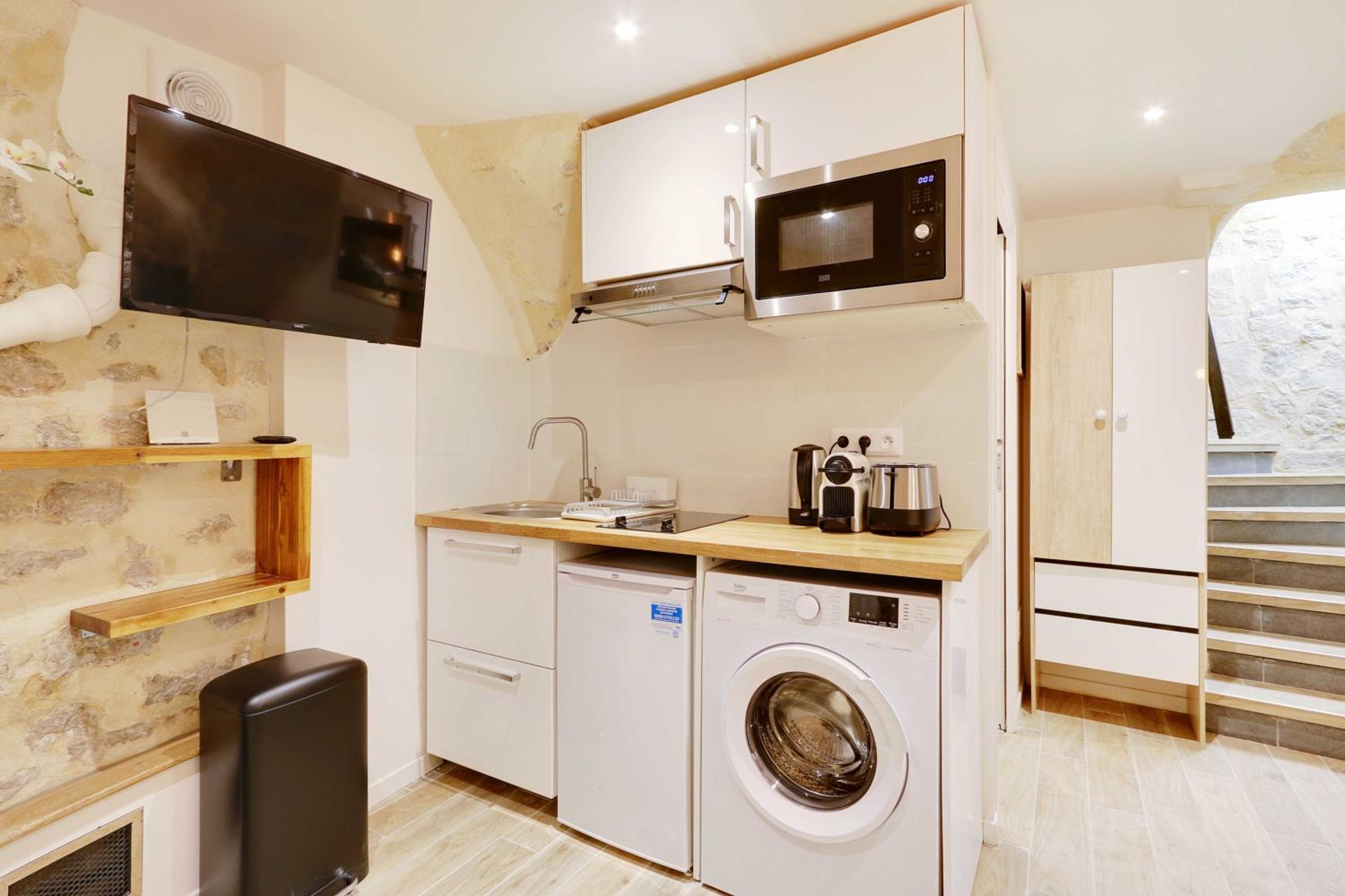 Charming apartment with AC -1BR-3P- Sentier