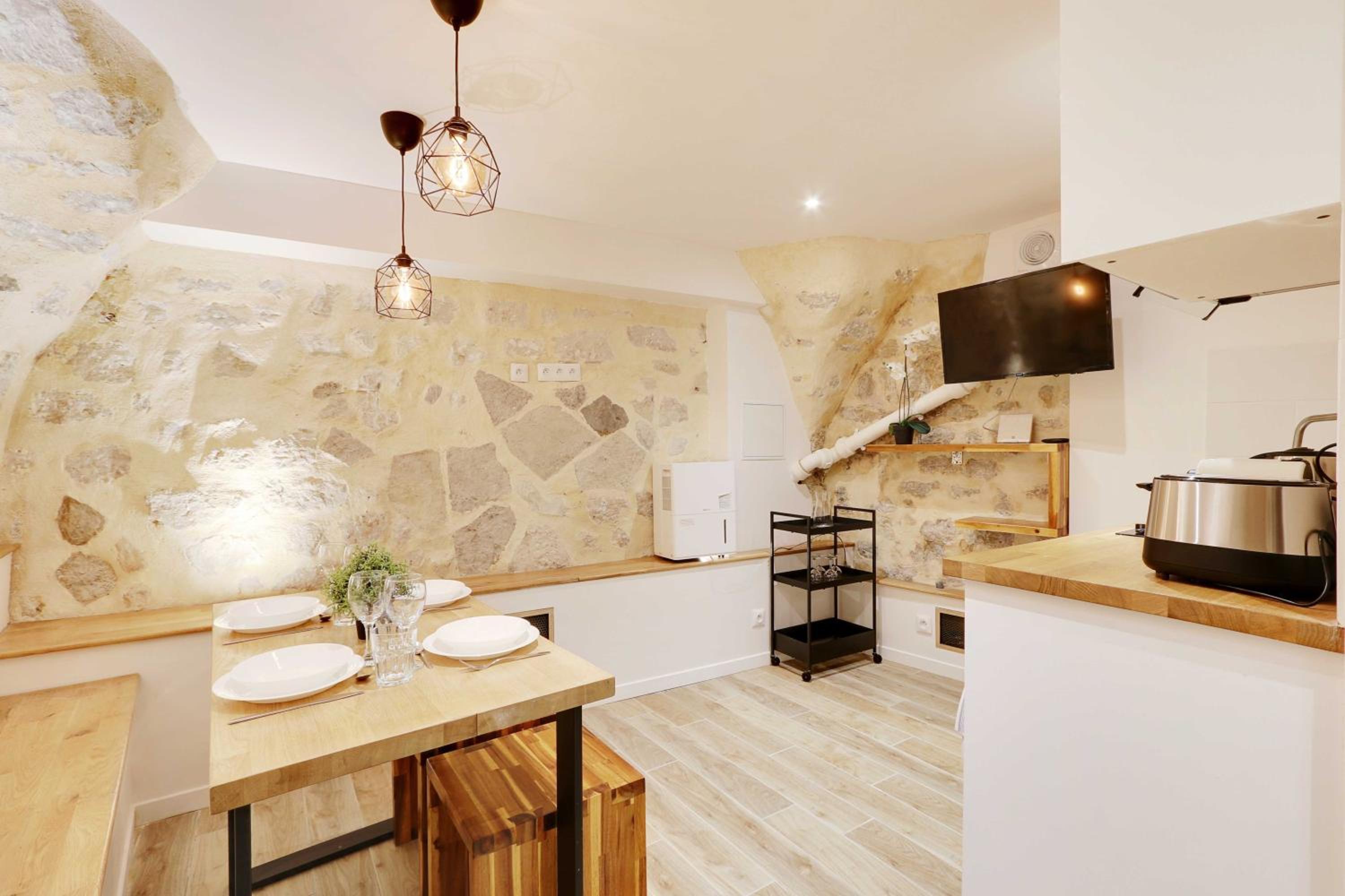 Charming apartment with AC -1BR-3P- Sentier