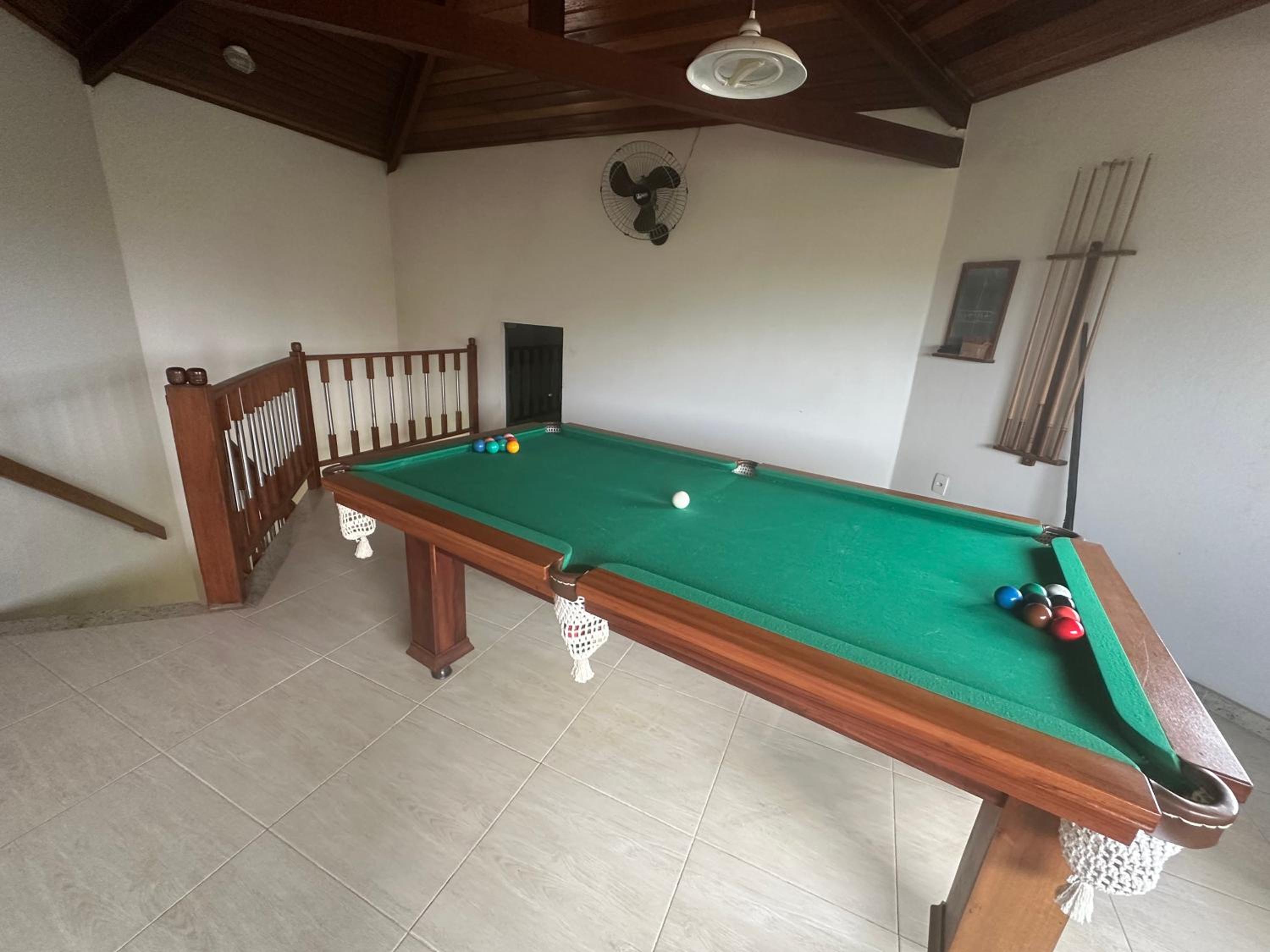 Mansão na praia, pisicina, área gourmet, 6 quatos