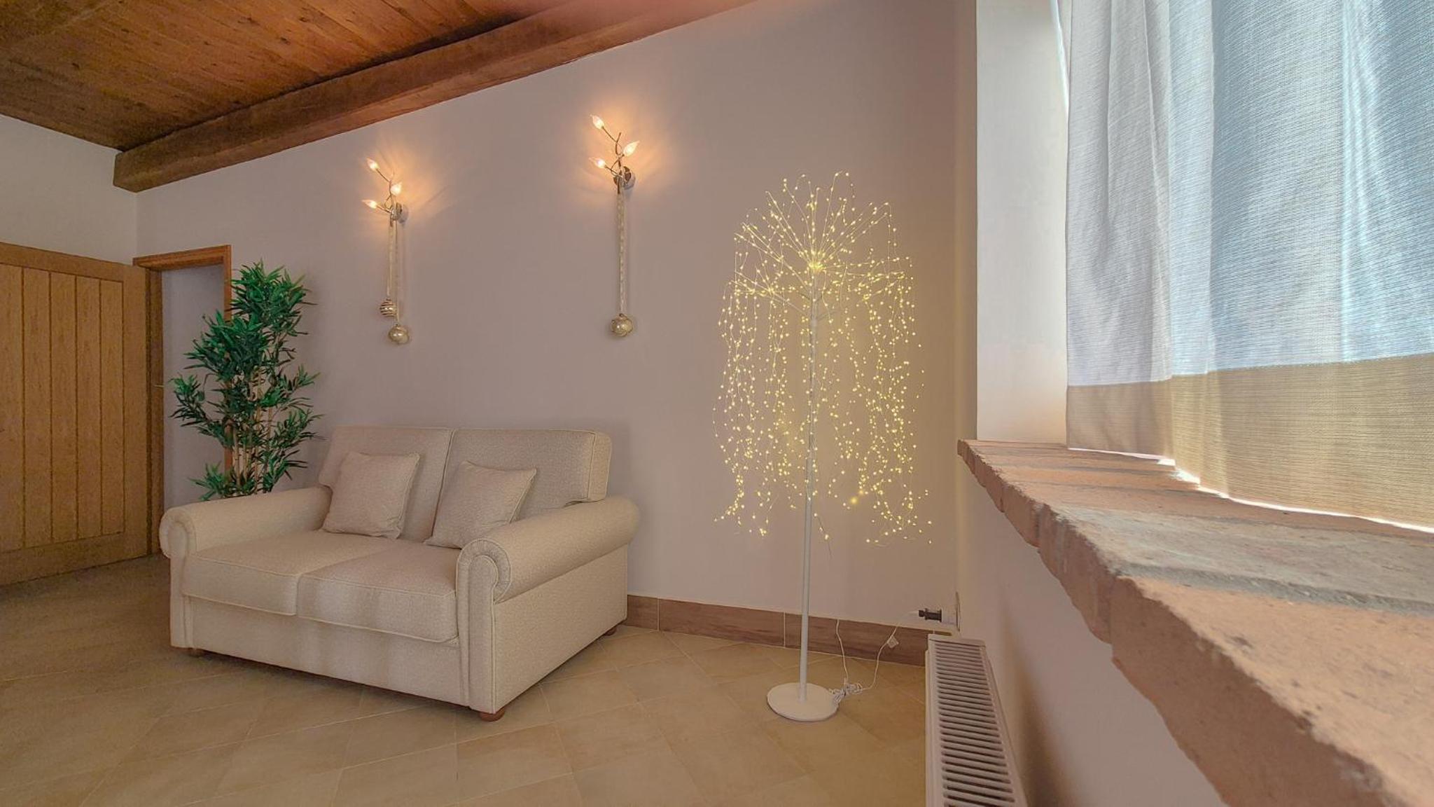 Private Pool & Jacuzzi with View by Host Hero view 5