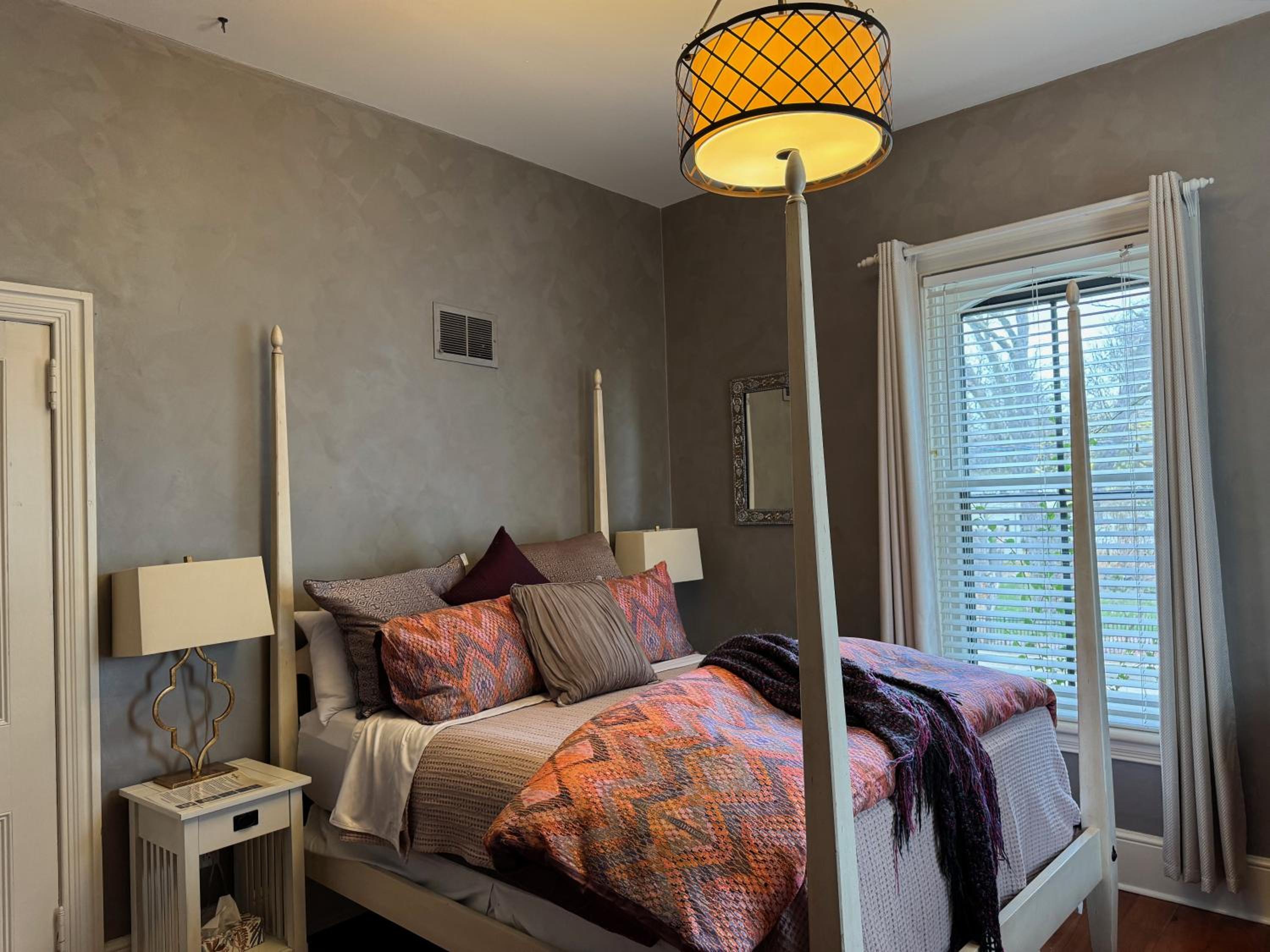 Norfolk Guest House Inn